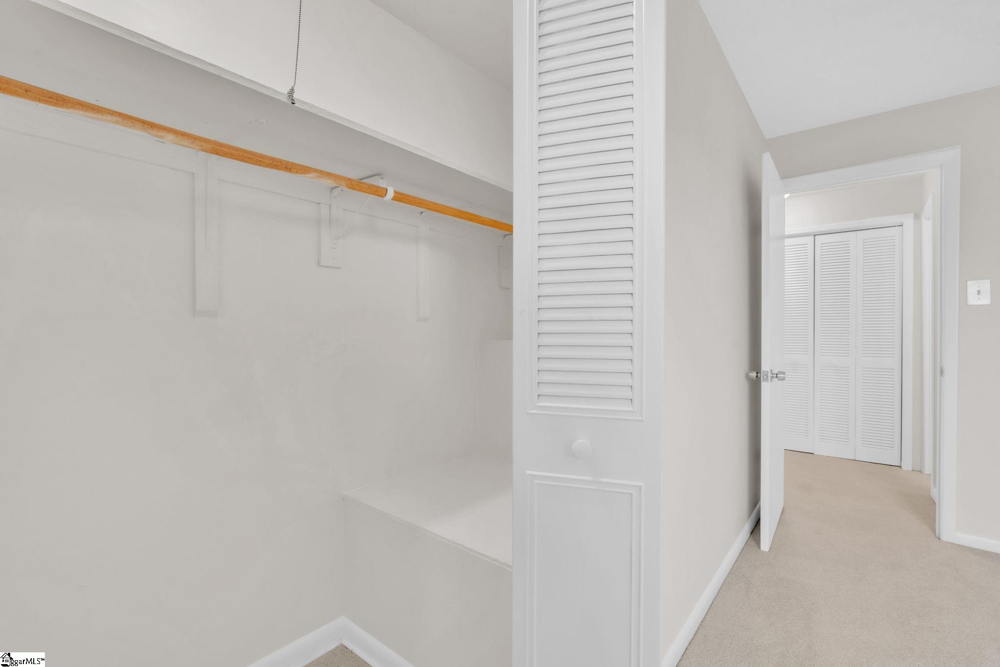 2530 E North Street UNIT Unit 11B Greenville, SC 29615