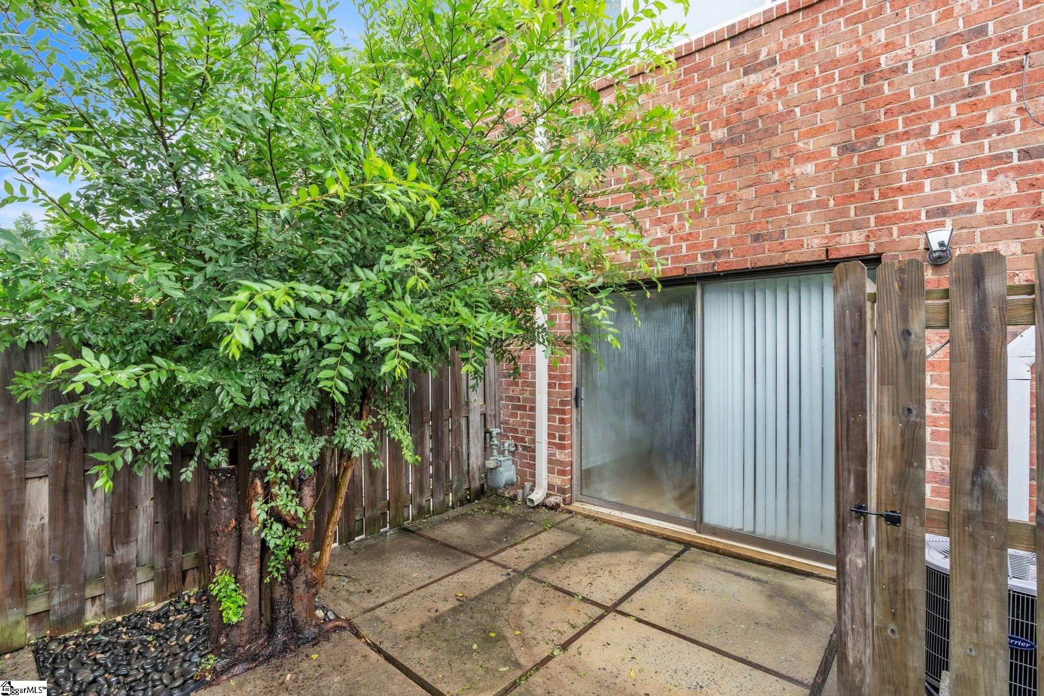 2530 E North Street UNIT Unit 11B Greenville, SC 29615