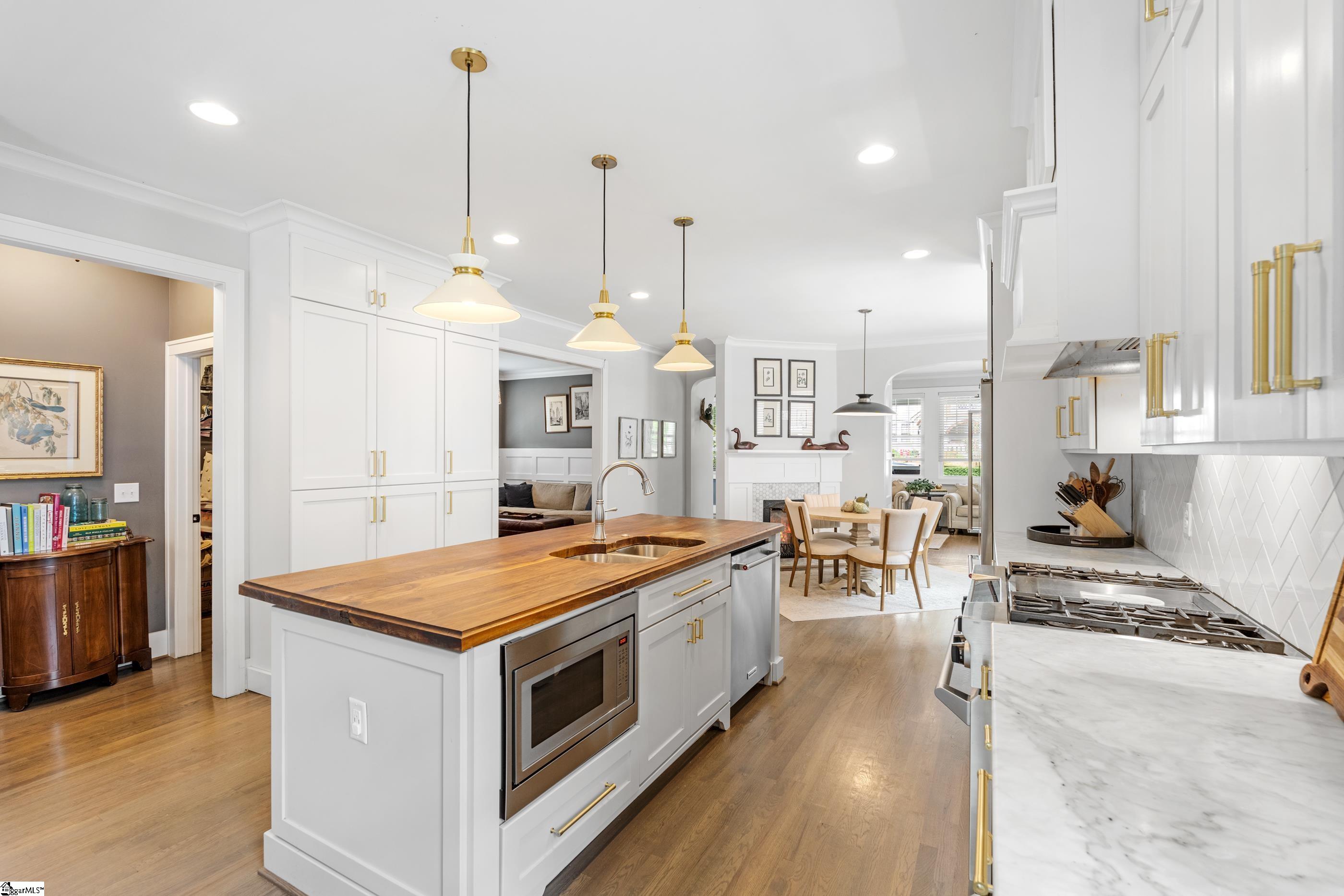 333 Jones Avenue Greenville, SC 29605