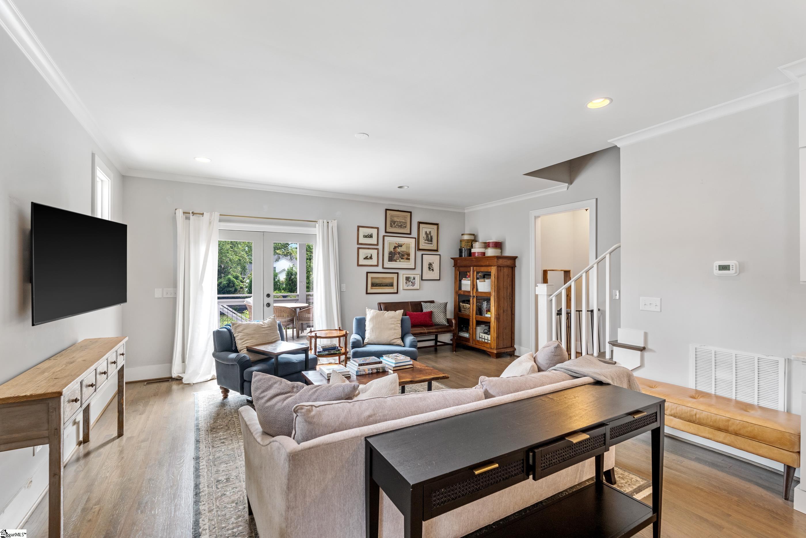 333 Jones Avenue Greenville, SC 29605