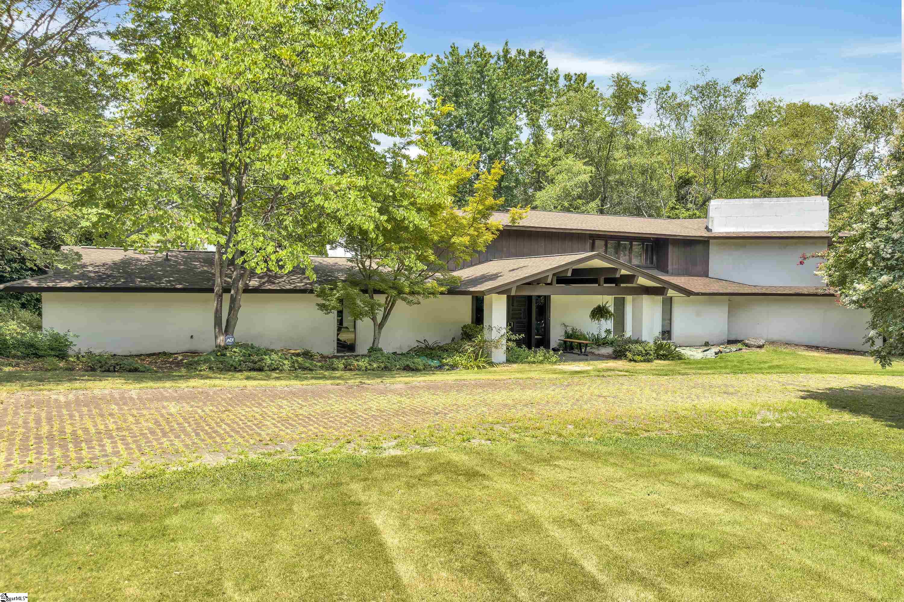 627 Pelham Road Greenville, SC 29615