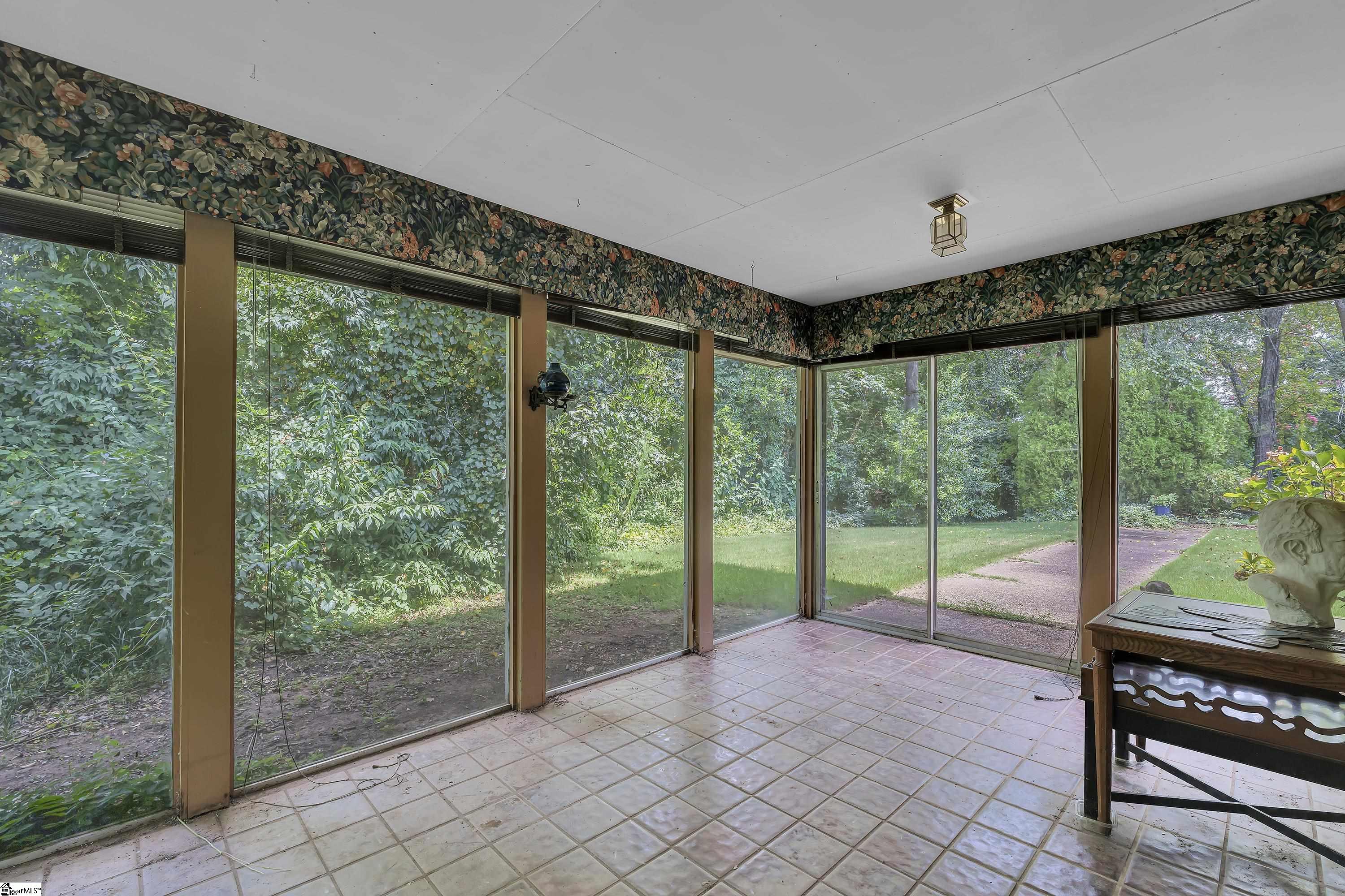 627 Pelham Road Greenville, SC 29615