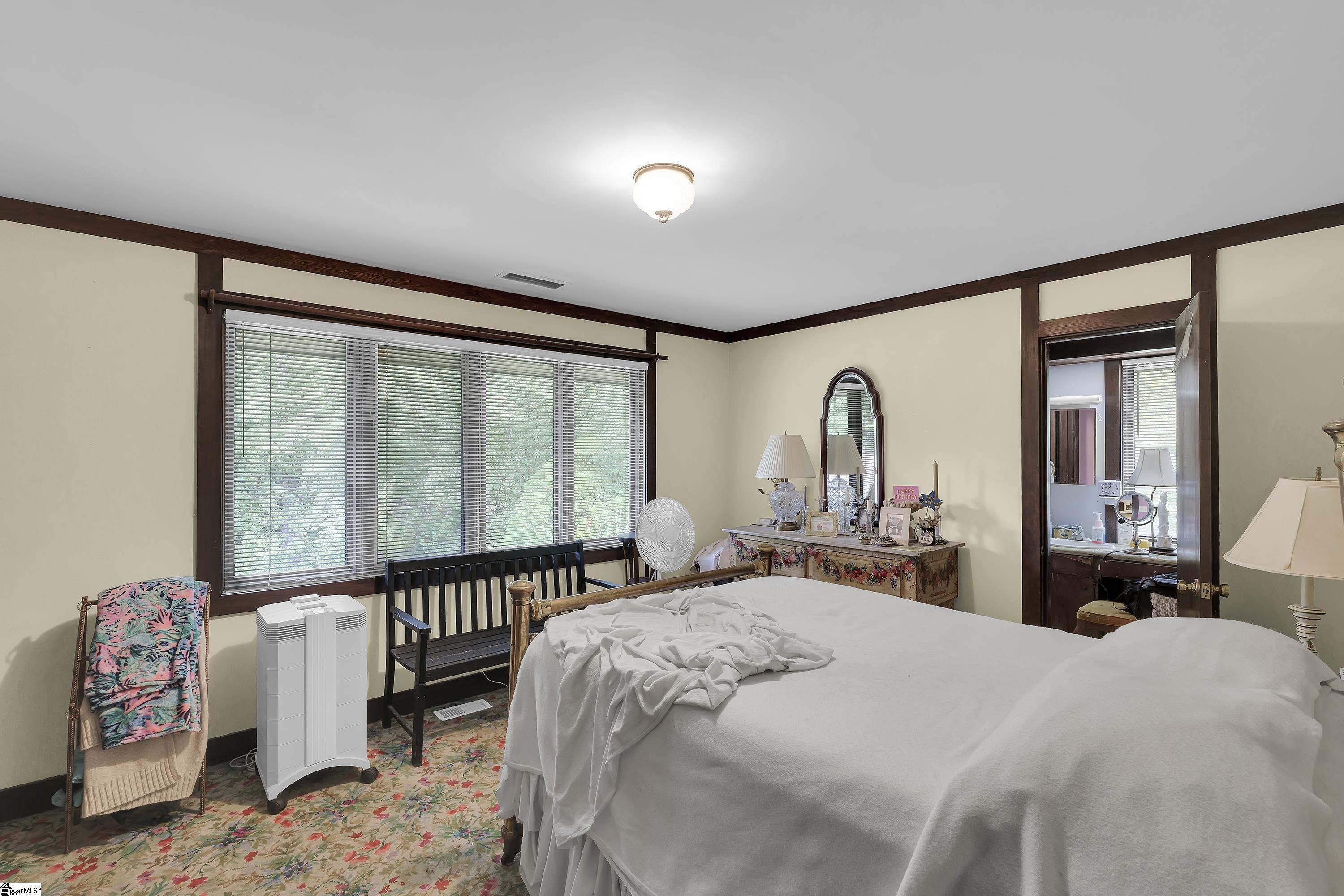627 Pelham Road Greenville, SC 29615
