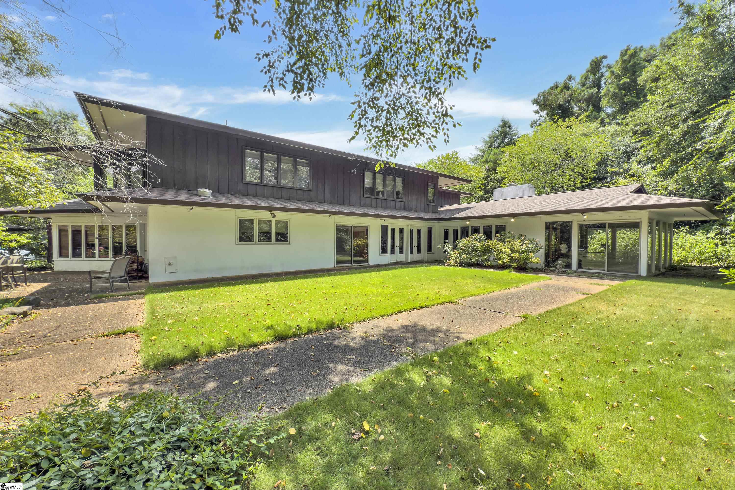 627 Pelham Road Greenville, SC 29615