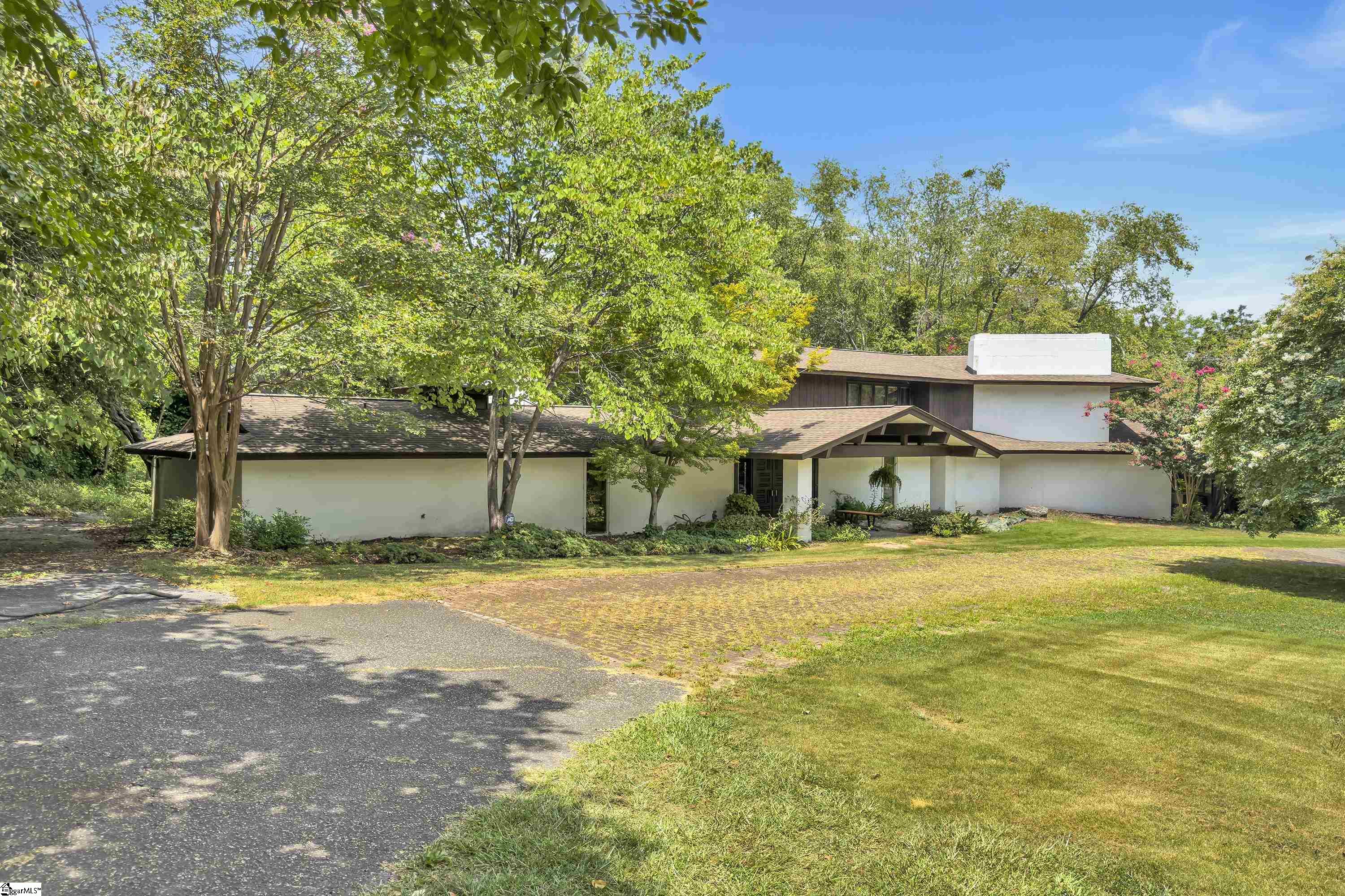627 Pelham Road Greenville, SC 29615
