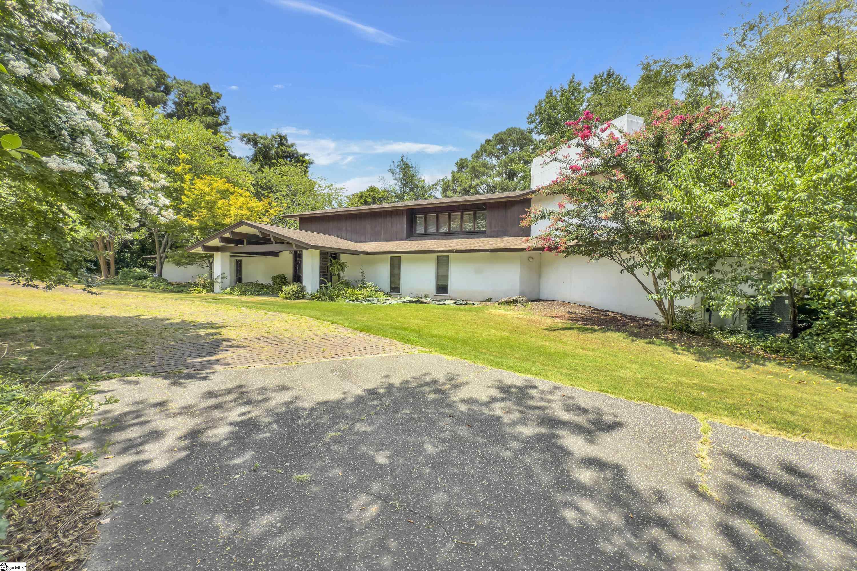 627 Pelham Road Greenville, SC 29615