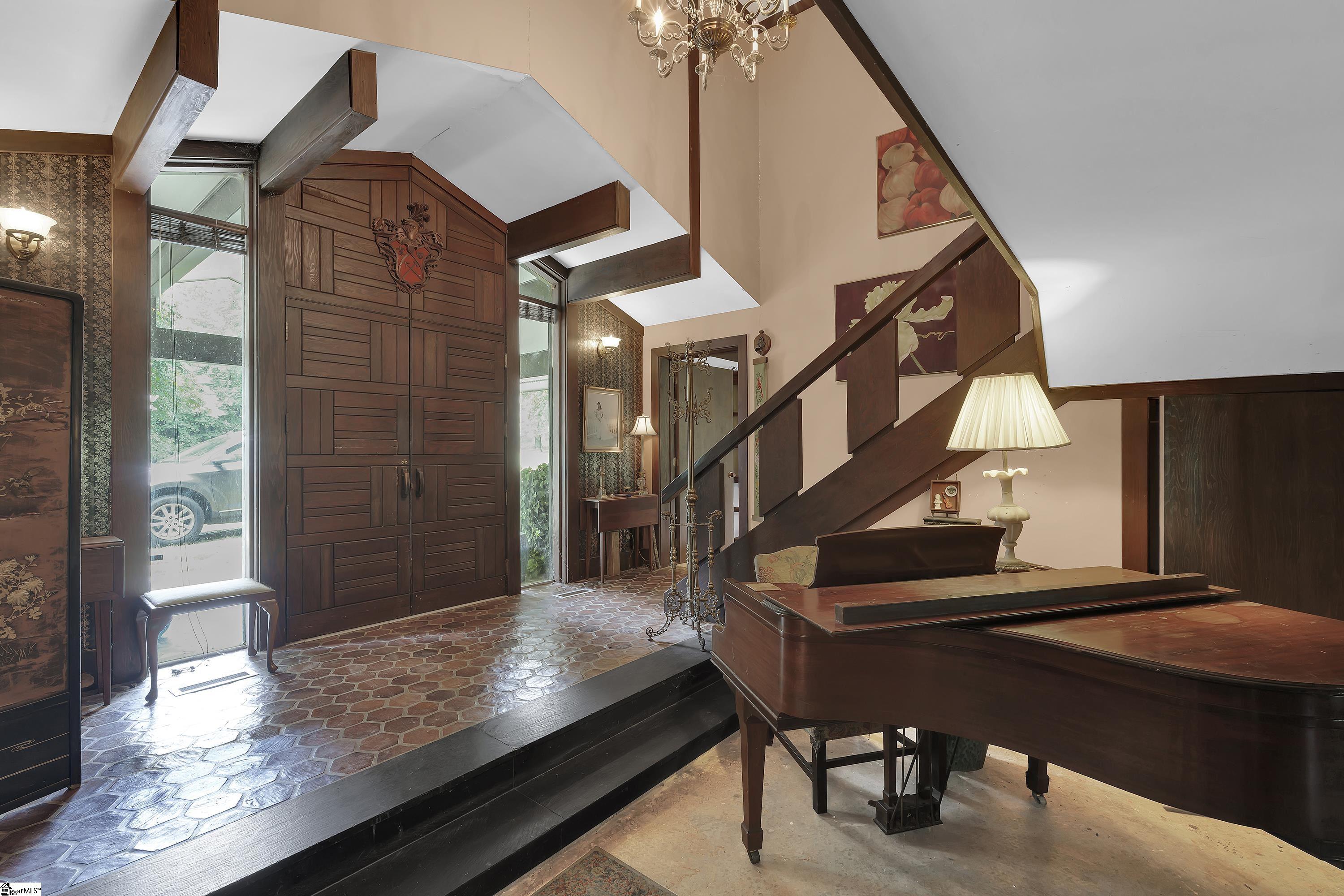 627 Pelham Road Greenville, SC 29615