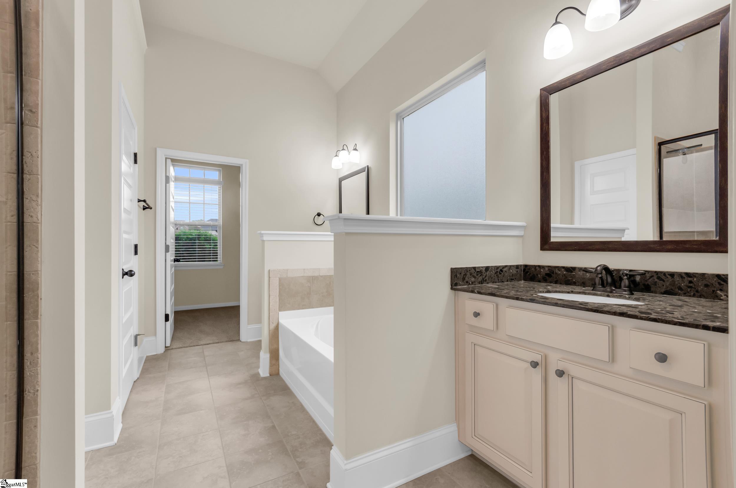 504 Rose Arbor Lane Simpsonville, SC 29681