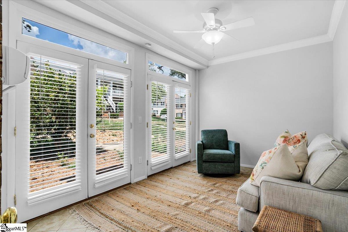 925 Cleveland Street UNIT Unit 19 Greenville, SC 29601