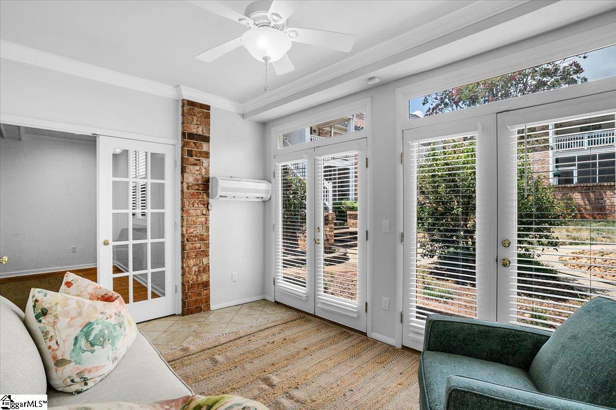 925 Cleveland Street UNIT Unit 19 Greenville, SC 29601