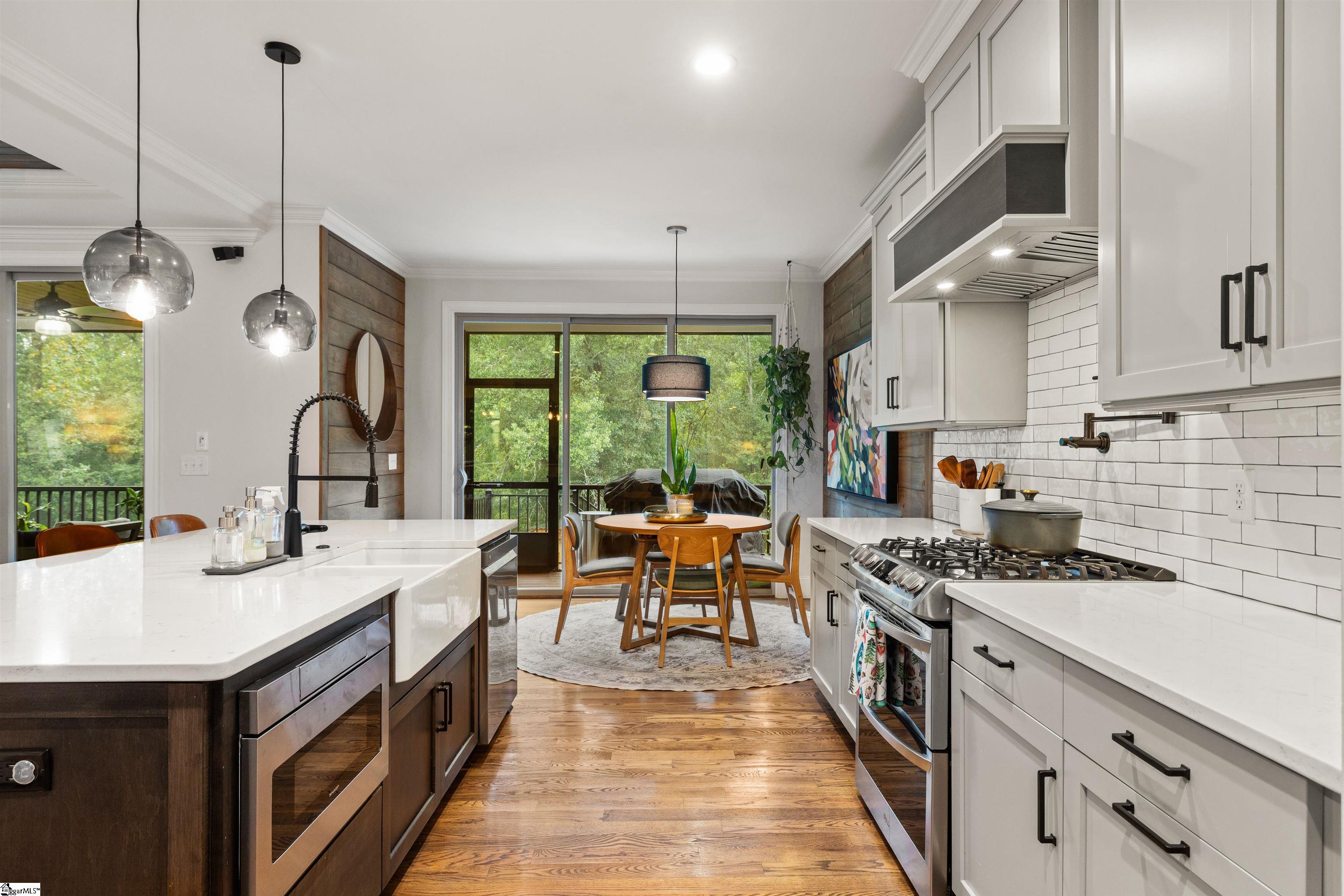 73 Enoree Farm Way Taylors, SC 29687