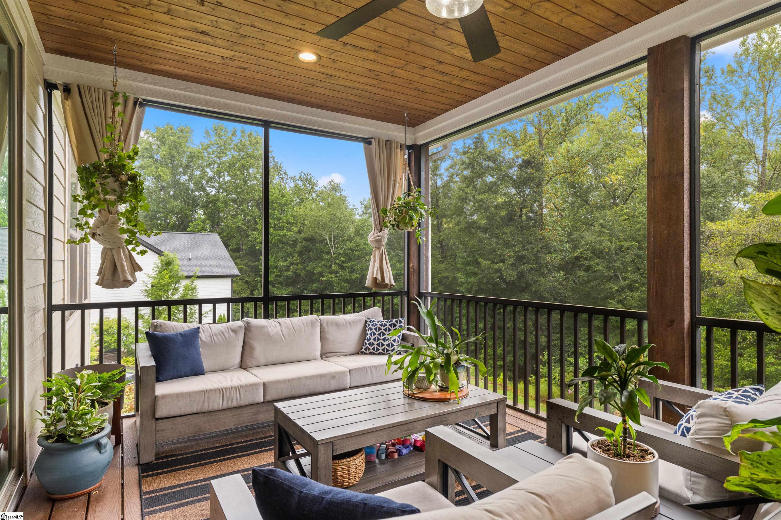 73 Enoree Farm Way Taylors, SC 29687