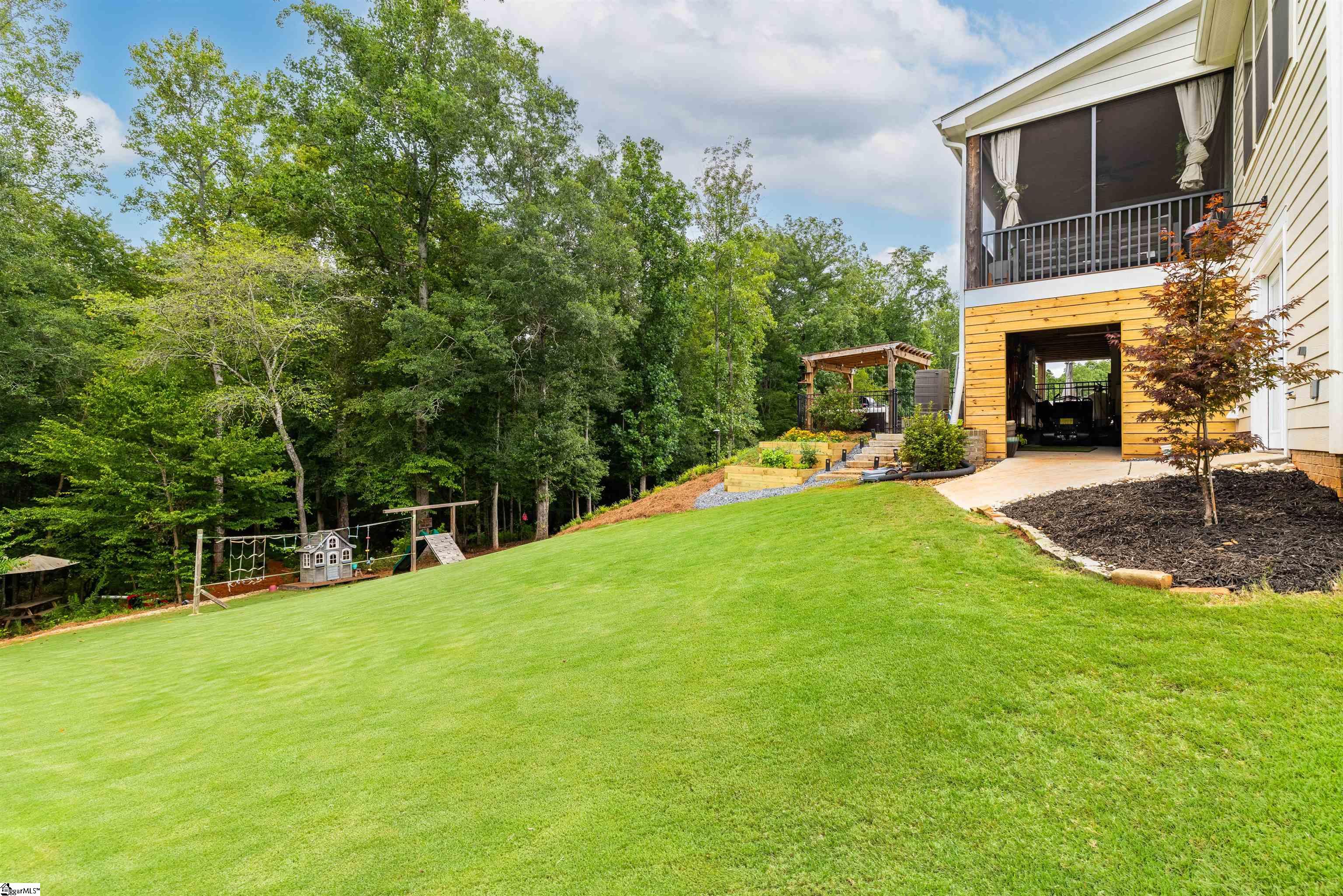 73 Enoree Farm Way Taylors, SC 29687