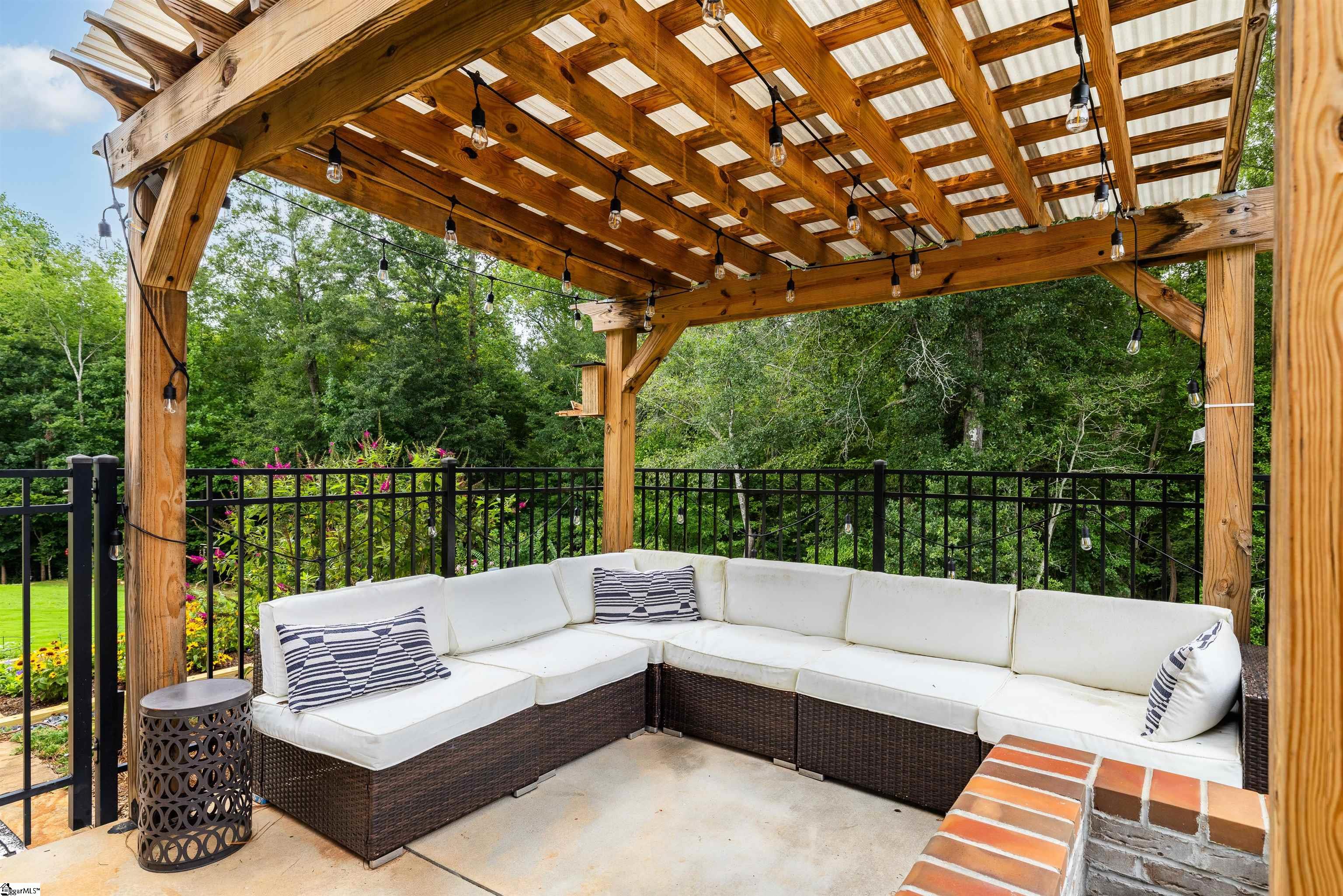 73 Enoree Farm Way Taylors, SC 29687