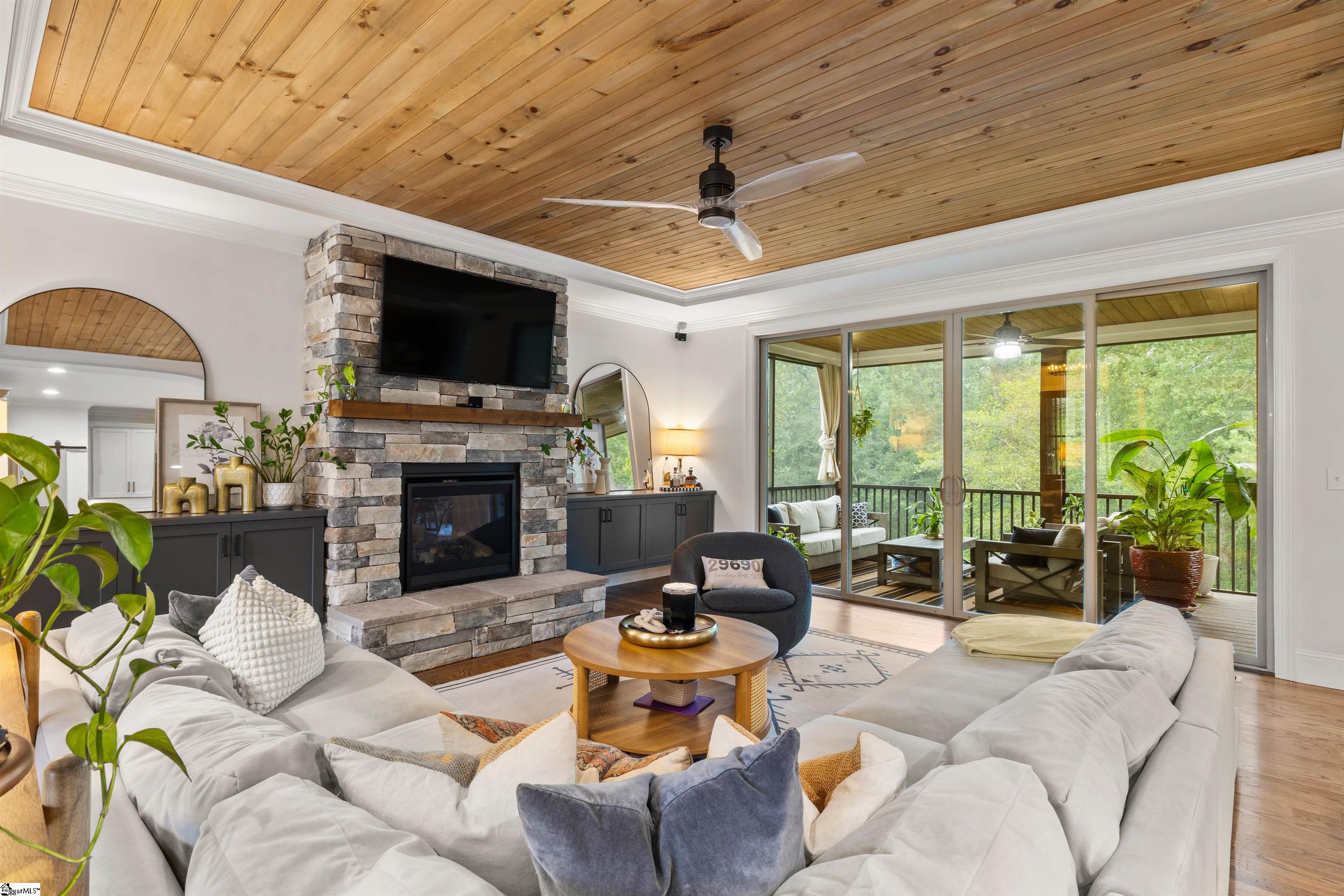 73 Enoree Farm Way Taylors, SC 29687