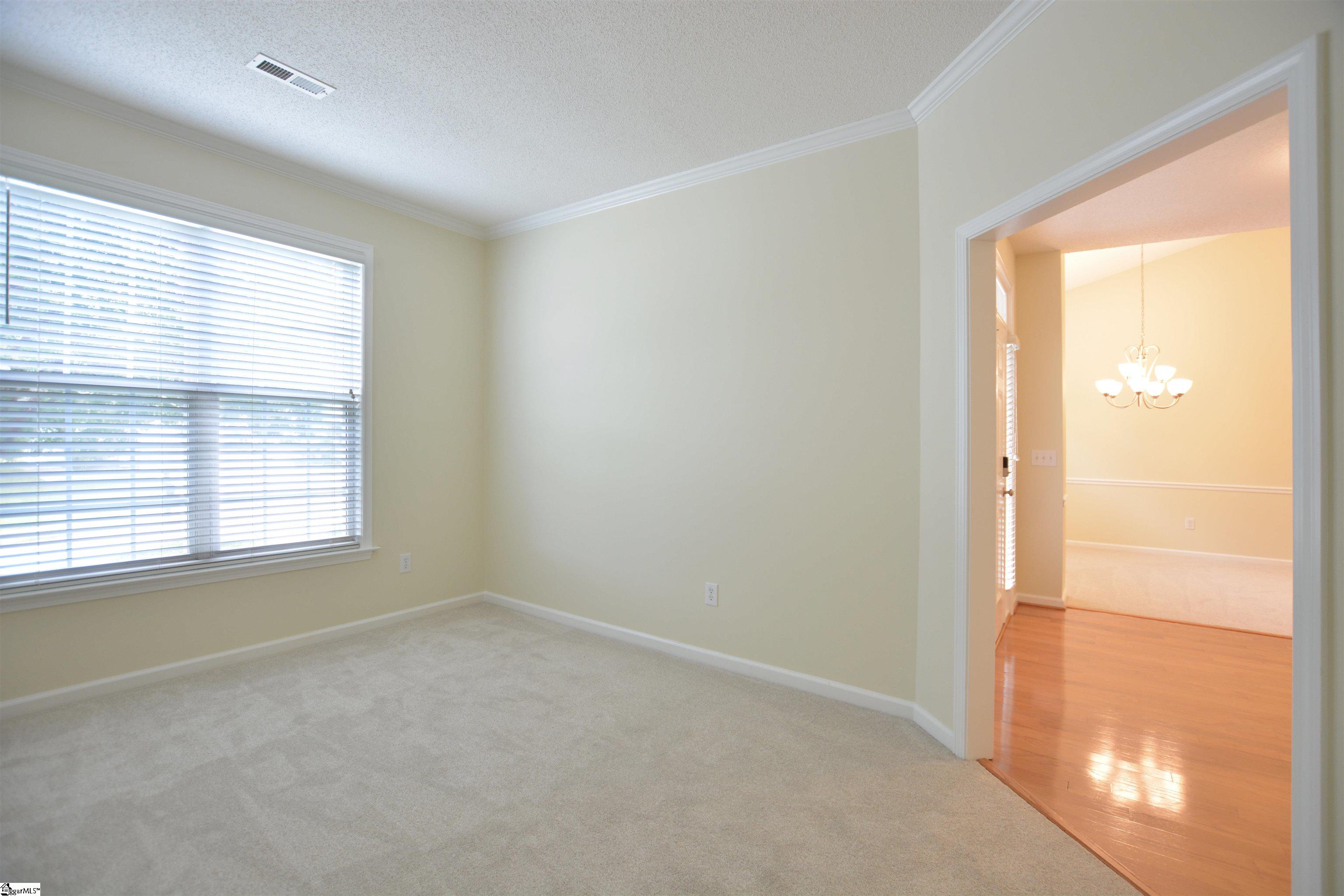7 Meadowlands Way Greenville, SC 29615