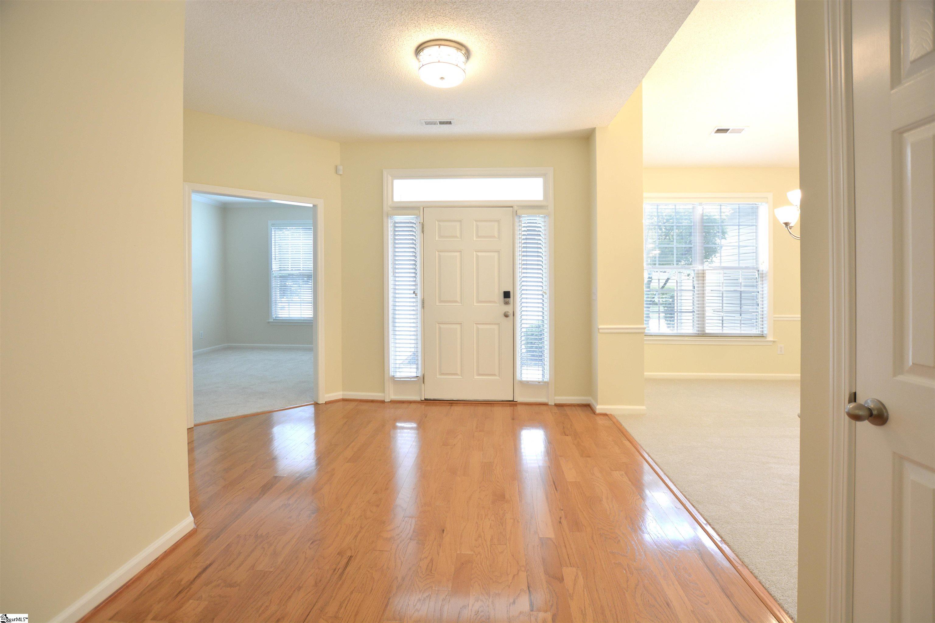 7 Meadowlands Way Greenville, SC 29615