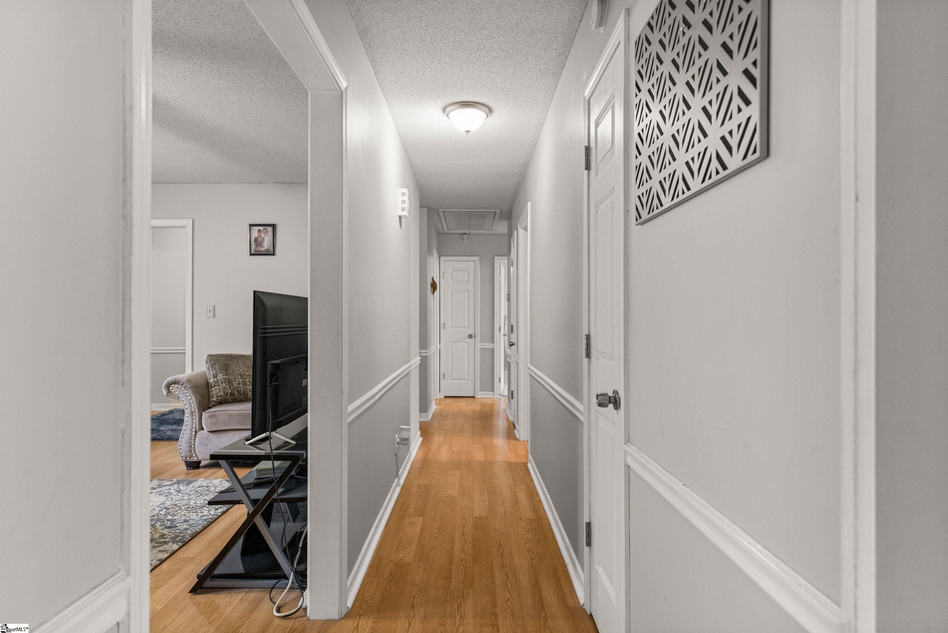 3 Timber Creek Court Taylors, SC 29687