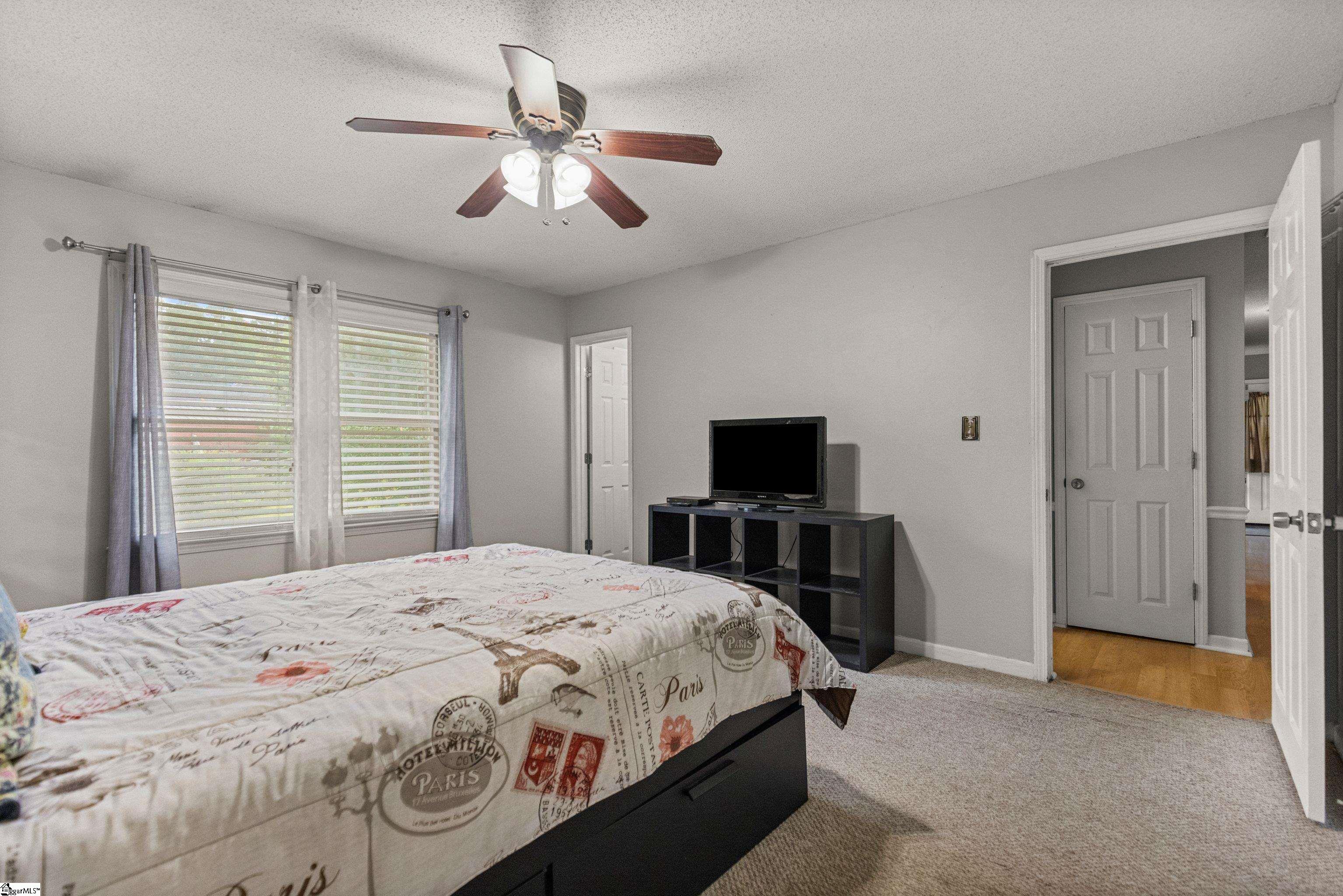 3 Timber Creek Court Taylors, SC 29687