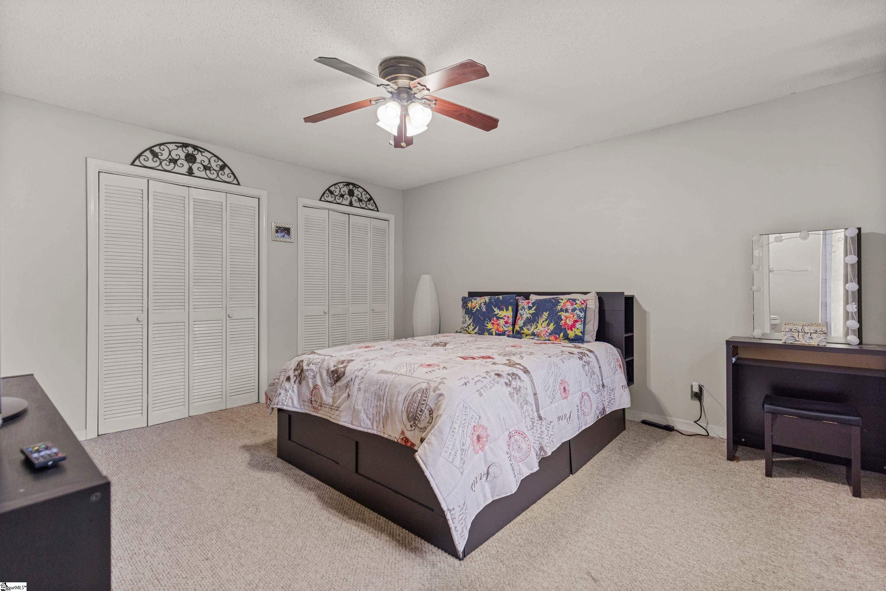 3 Timber Creek Court Taylors, SC 29687