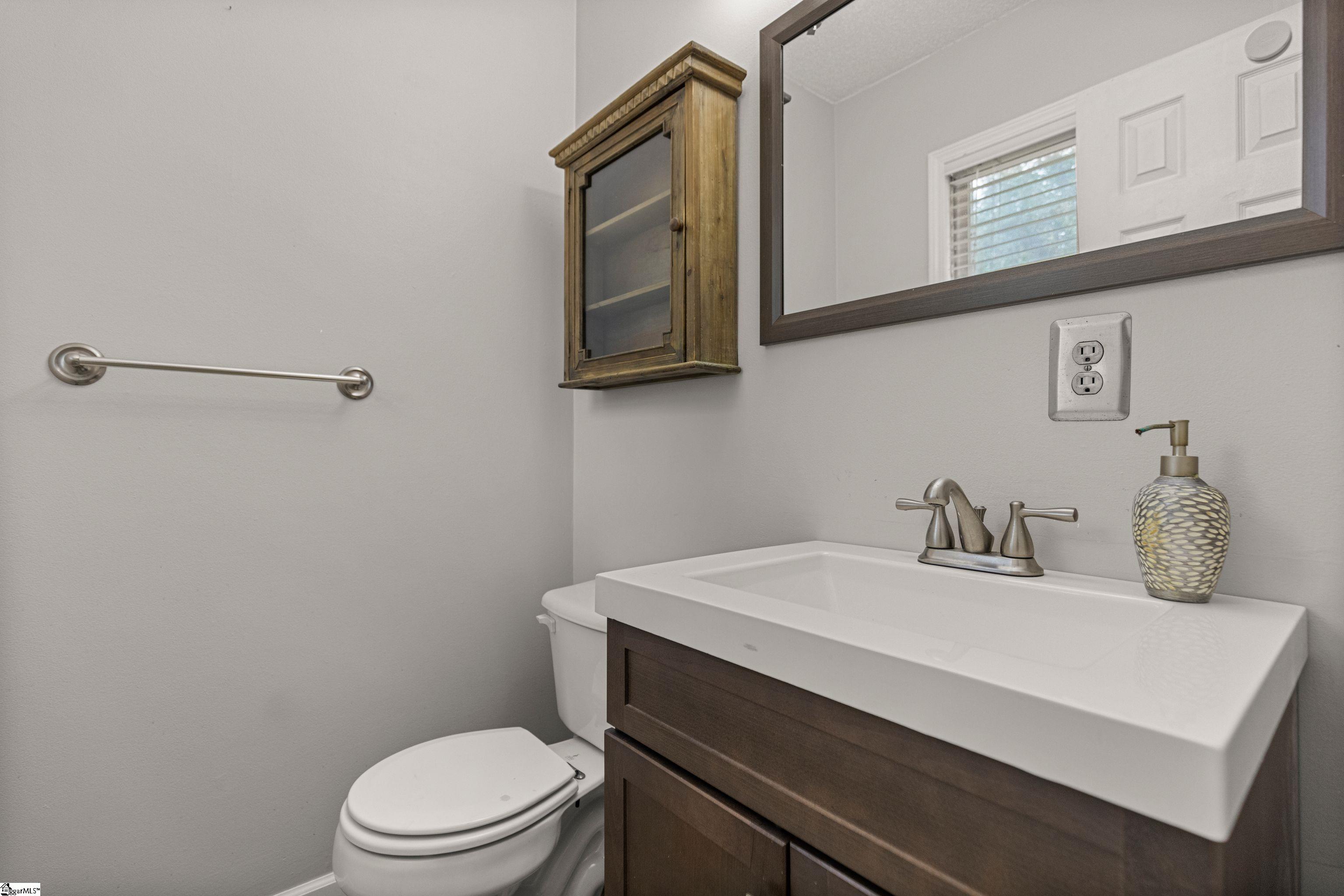3 Timber Creek Court Taylors, SC 29687
