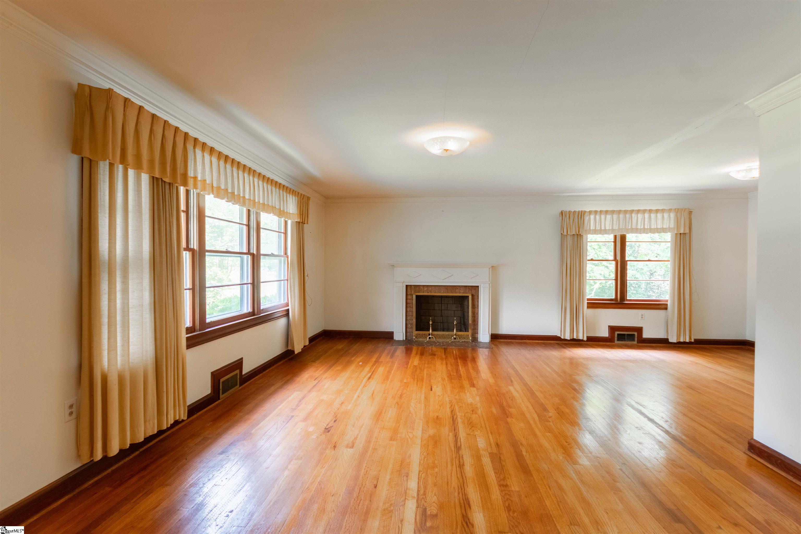 1014 Rutherford Road Greenville, SC 29609