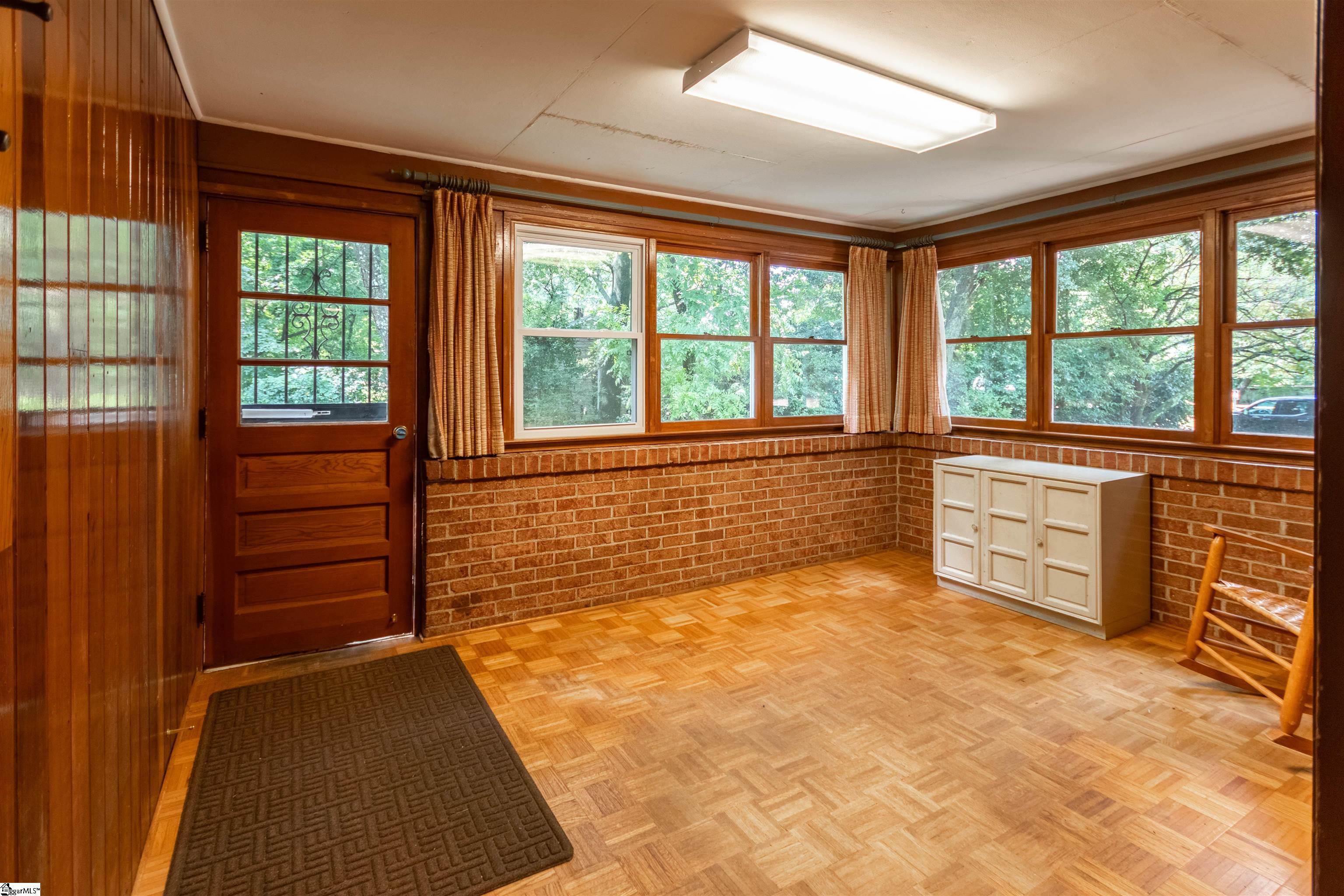 1014 Rutherford Road Greenville, SC 29609