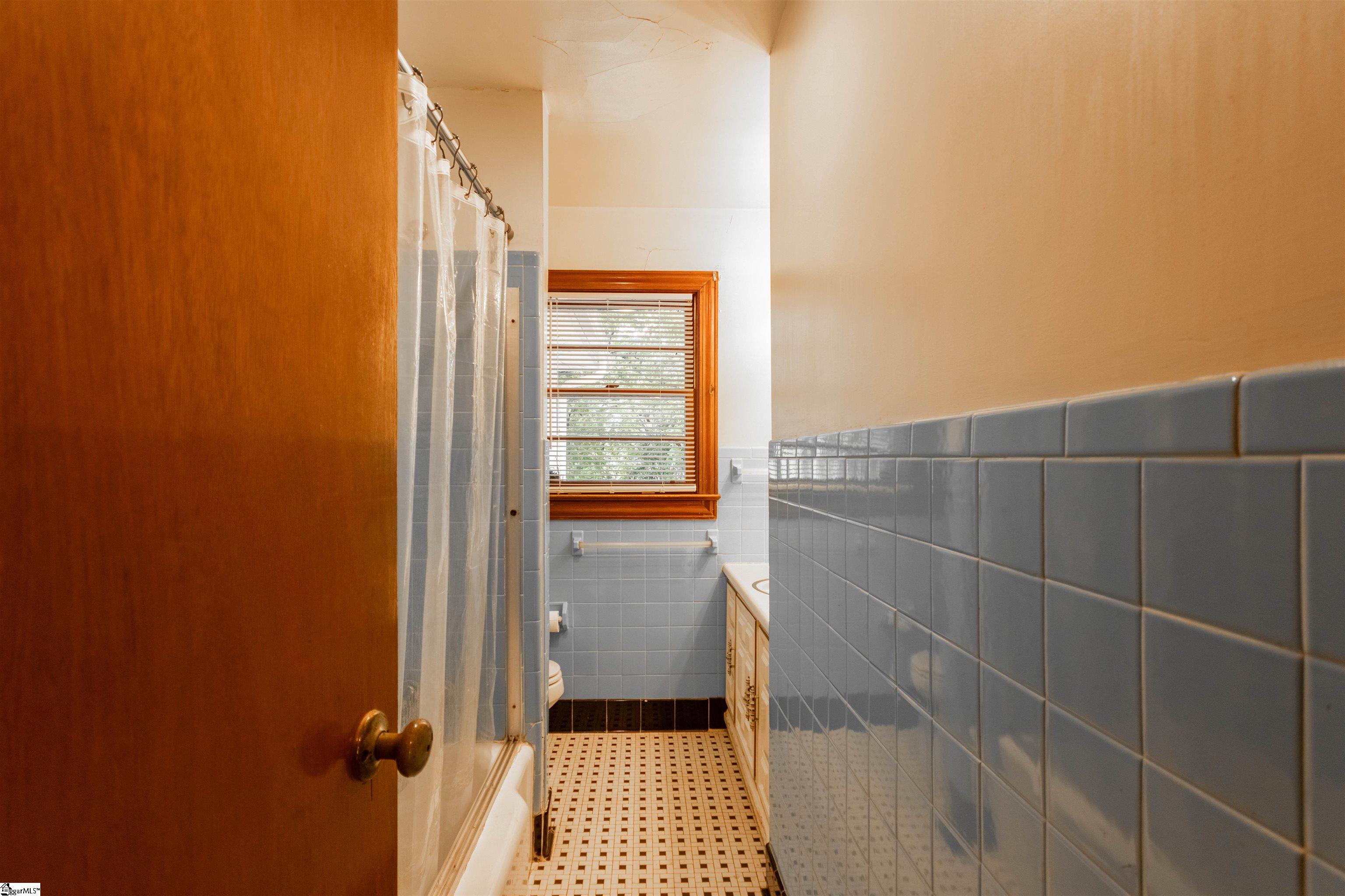 1014 Rutherford Road Greenville, SC 29609