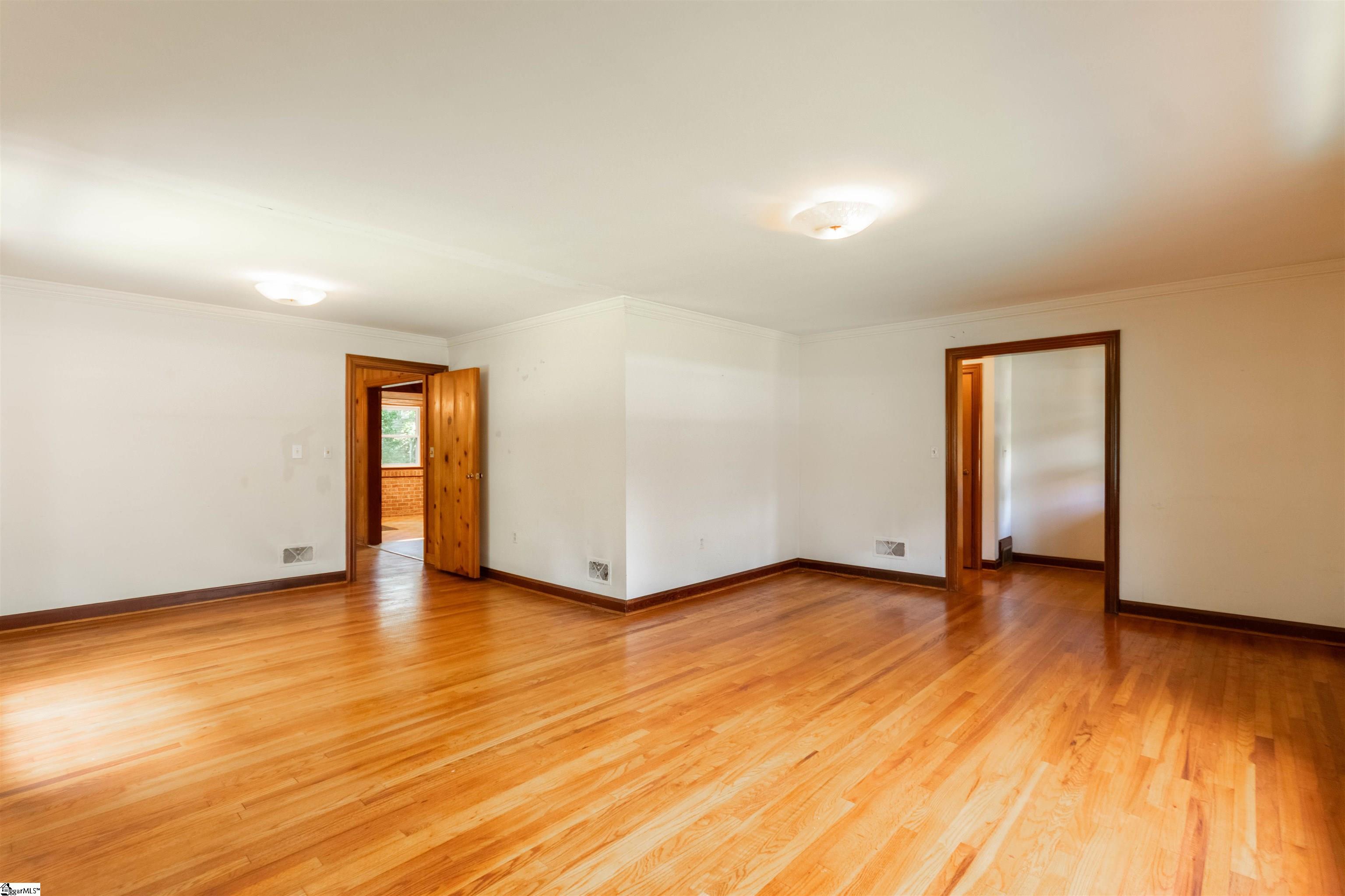 1014 Rutherford Road Greenville, SC 29609