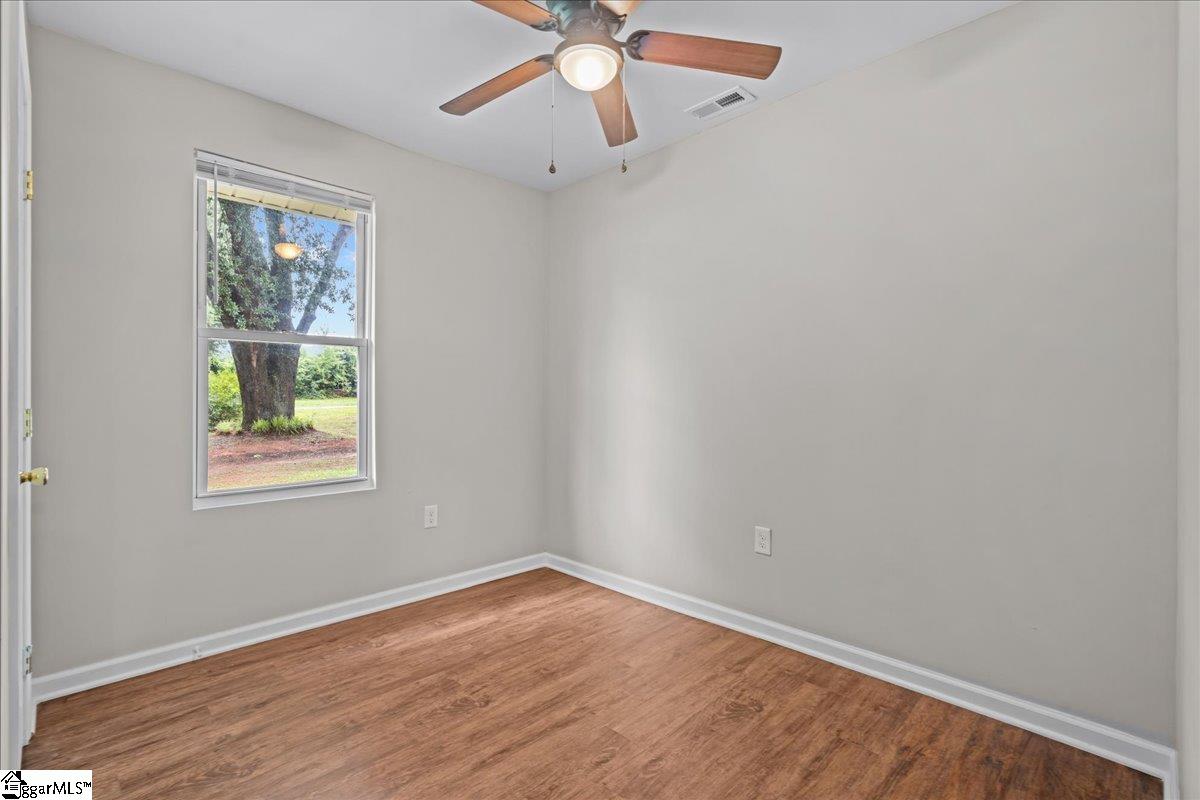 16 Bradley Street Greenville, SC 29611