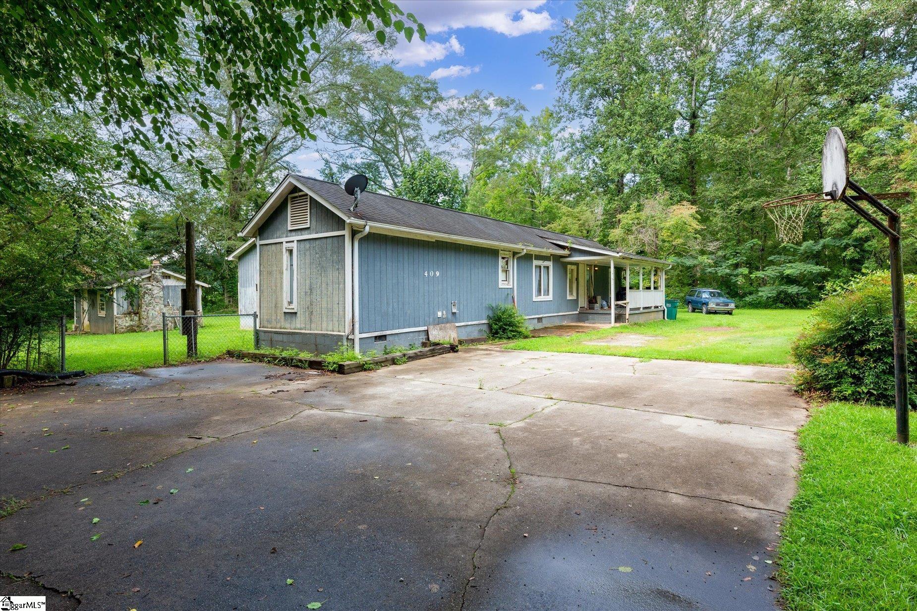 409 Silver Shoals Road Marietta, SC 29661