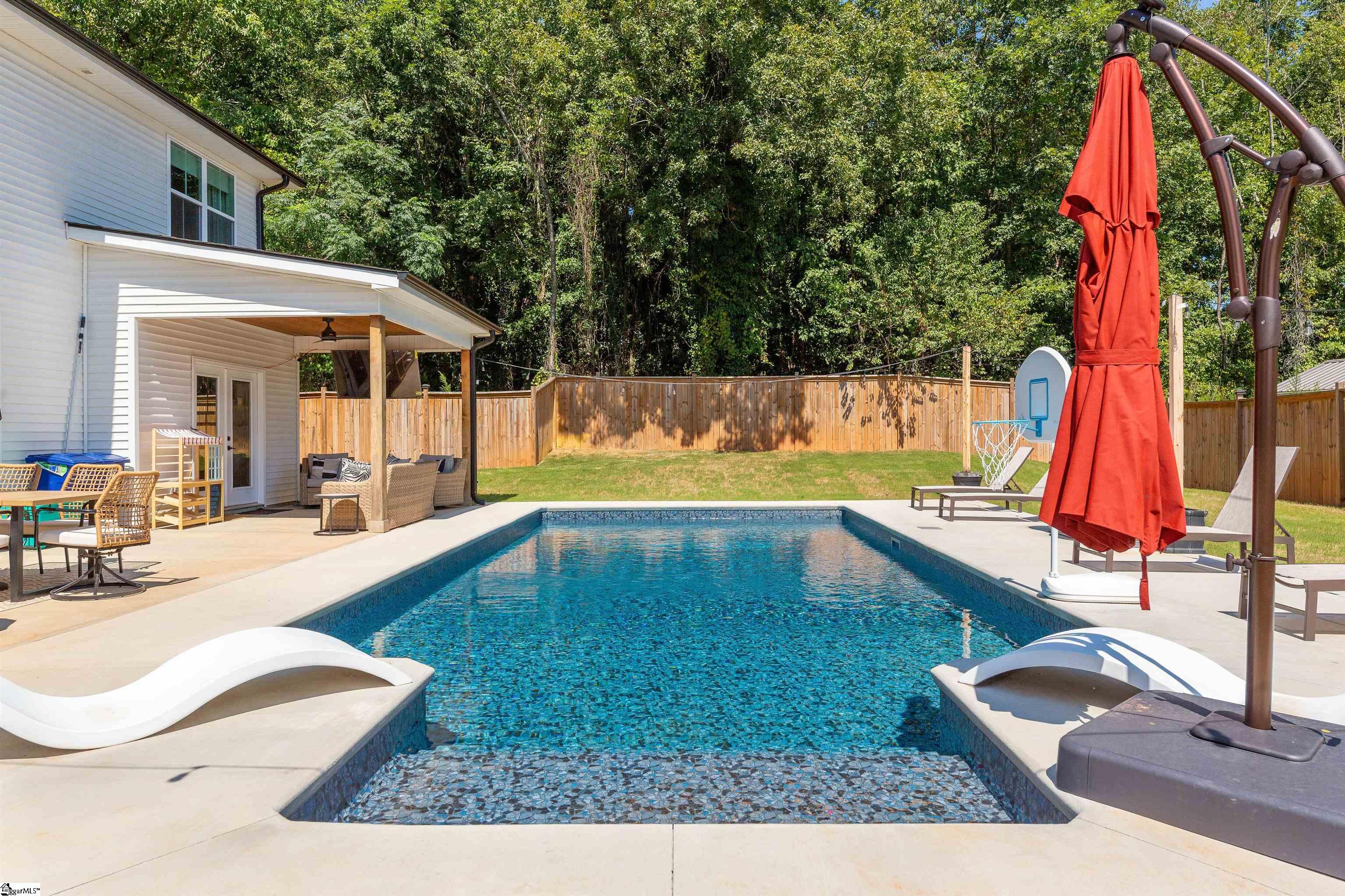613A Old Rutherford Road Taylors, SC 29687