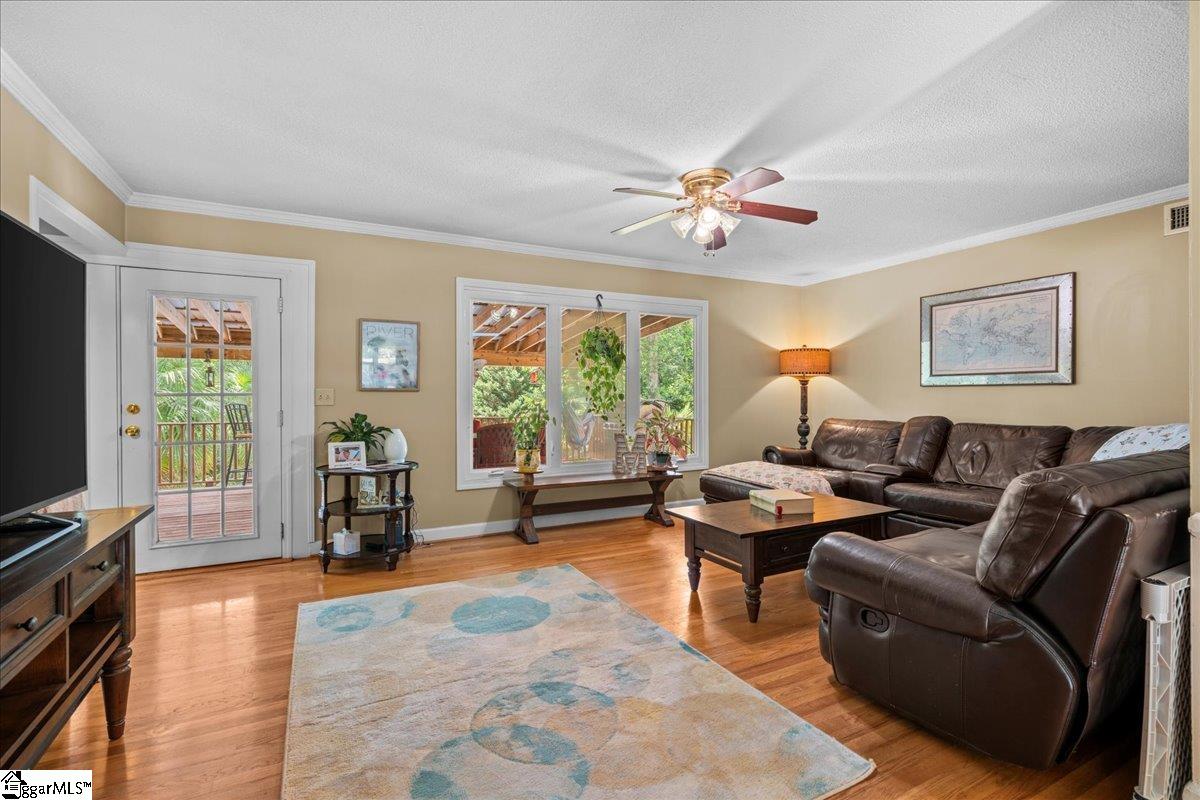 211 Covington Court Greenville, SC 29617