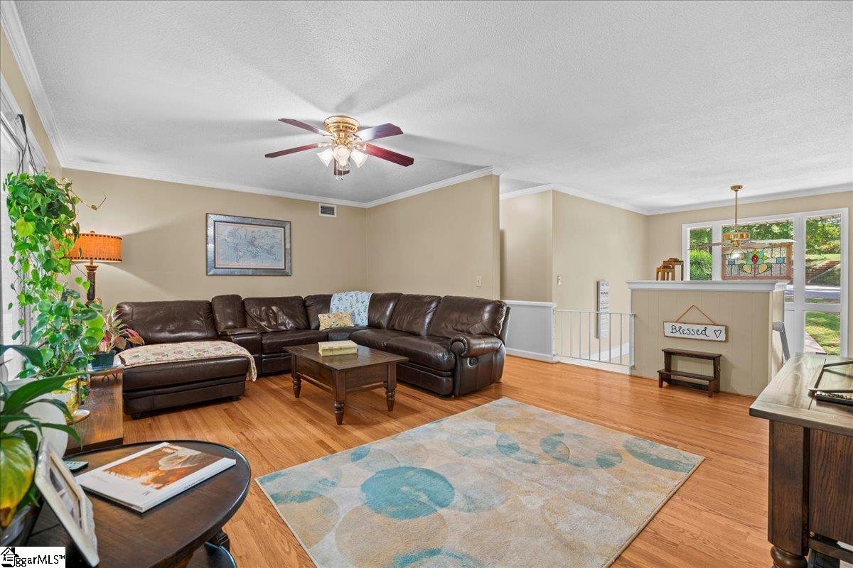 211 Covington Court Greenville, SC 29617