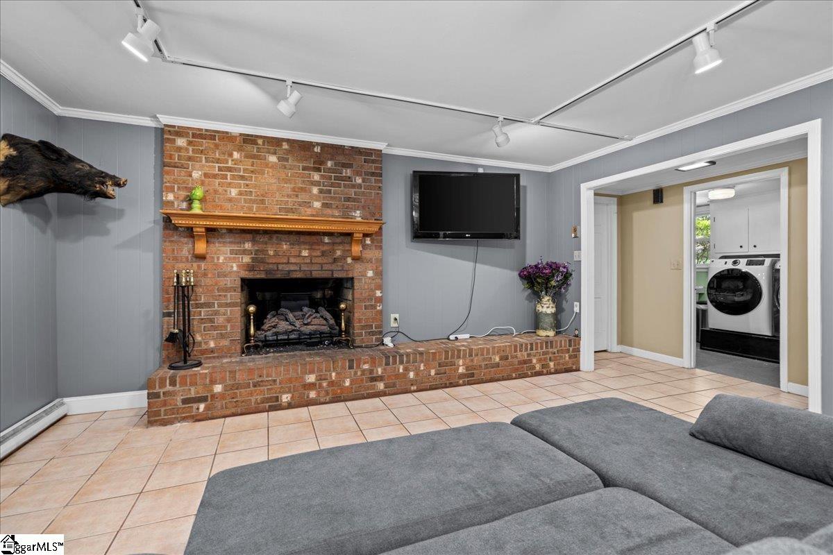211 Covington Court Greenville, SC 29617