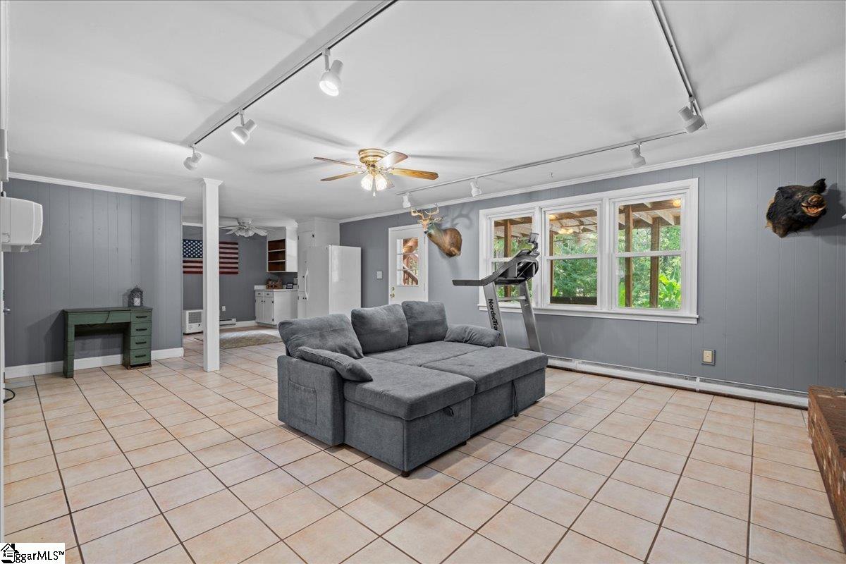 211 Covington Court Greenville, SC 29617