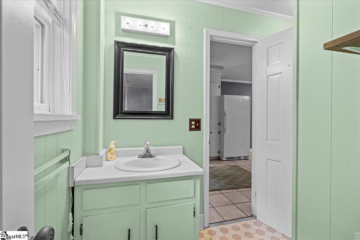 211 Covington Court Greenville, SC 29617