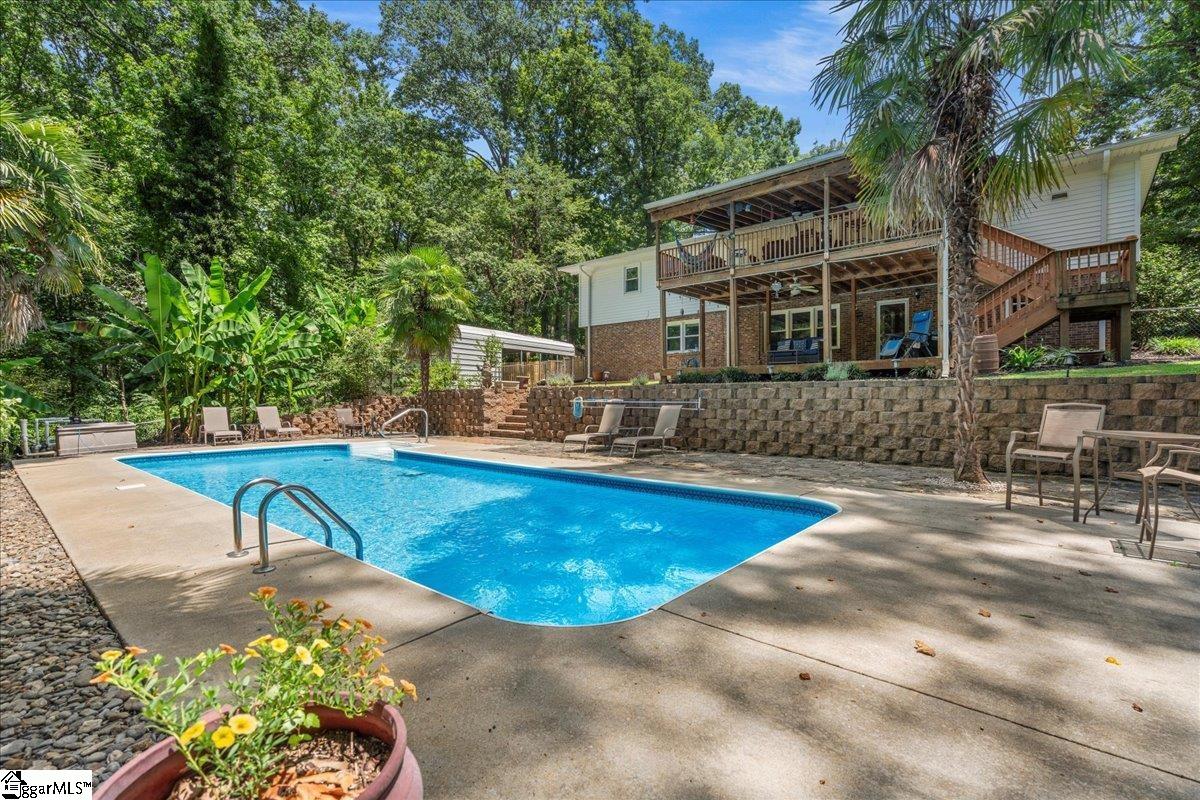 211 Covington Court Greenville, SC 29617