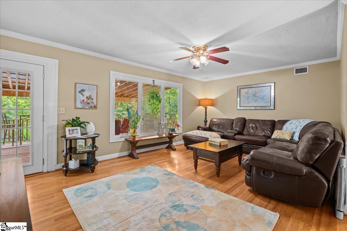 211 Covington Court Greenville, SC 29617