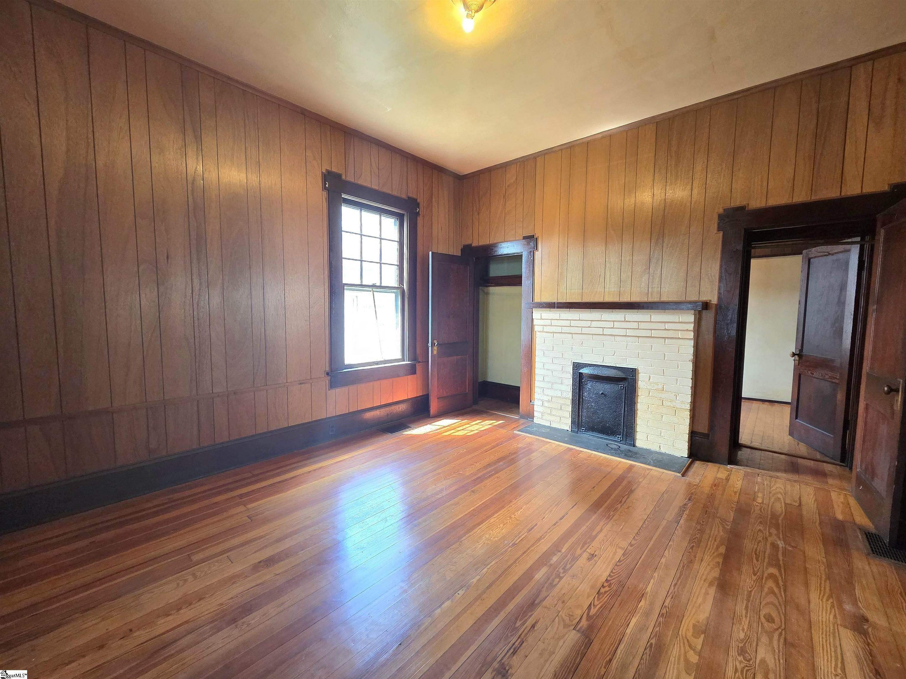290 Hydrick Street Spartanburg, SC 29306