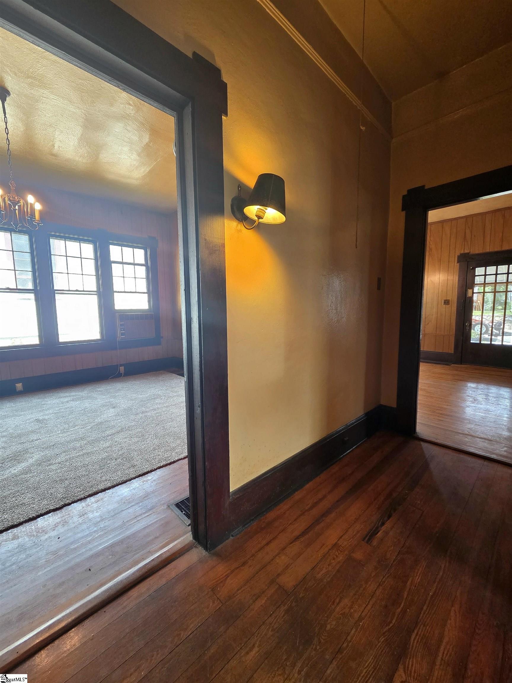 290 Hydrick Street Spartanburg, SC 29306