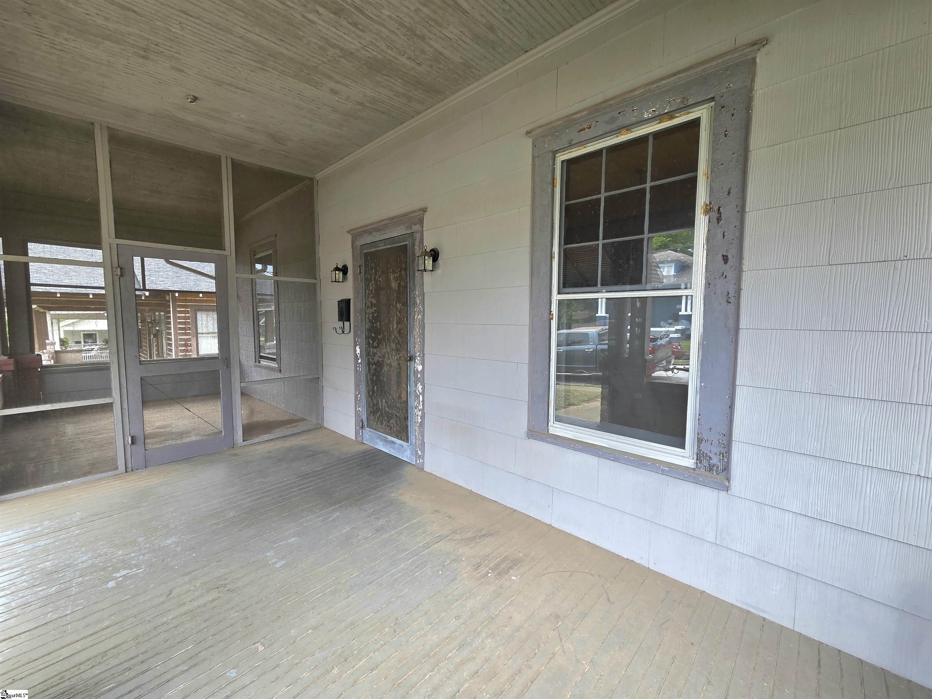 290 Hydrick Street Spartanburg, SC 29306