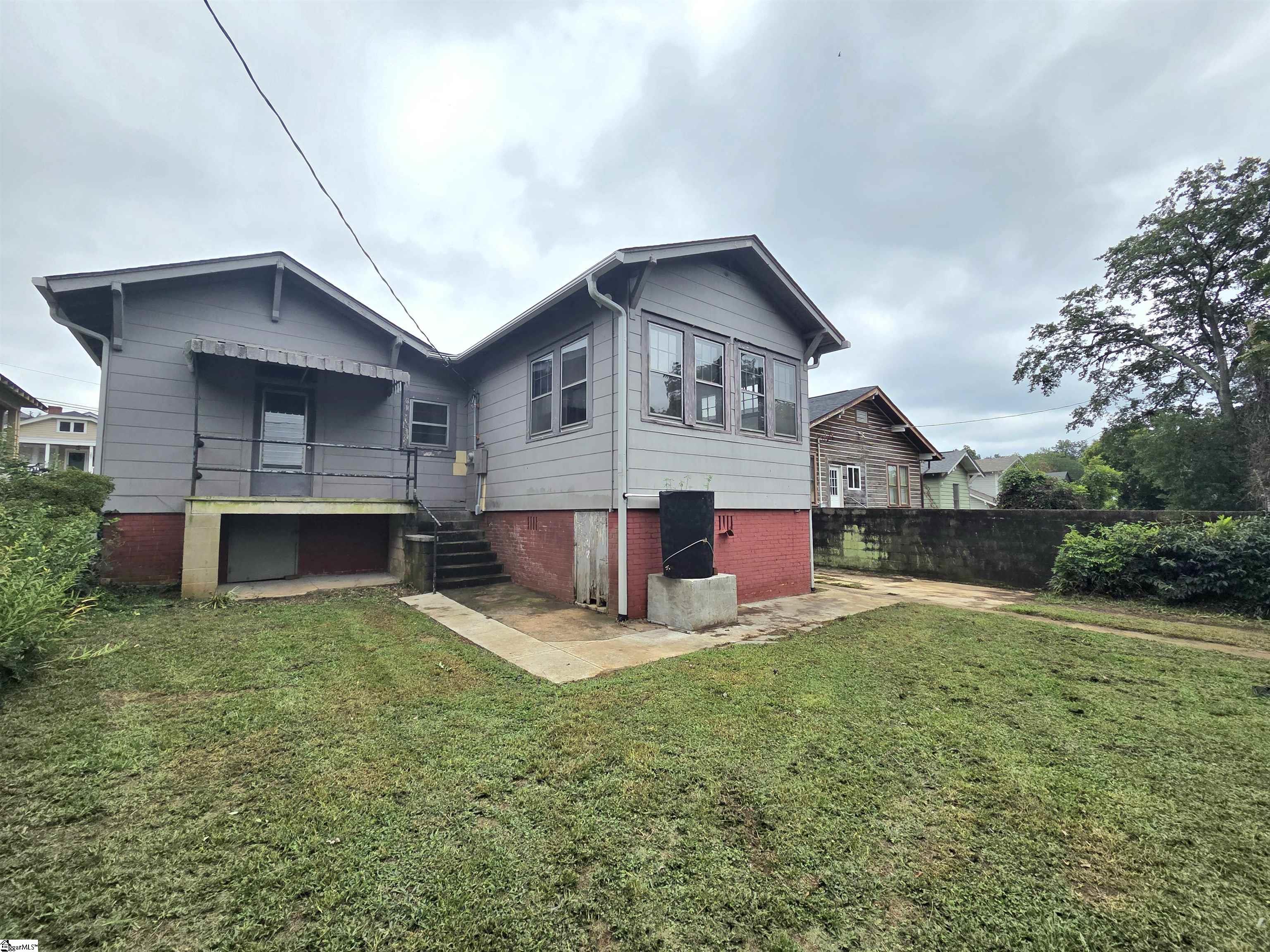 290 Hydrick Street Spartanburg, SC 29306