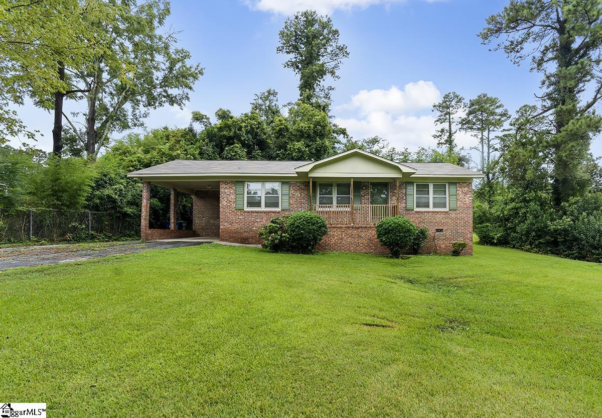 107 Avondale Road Greenwood, SC 29649