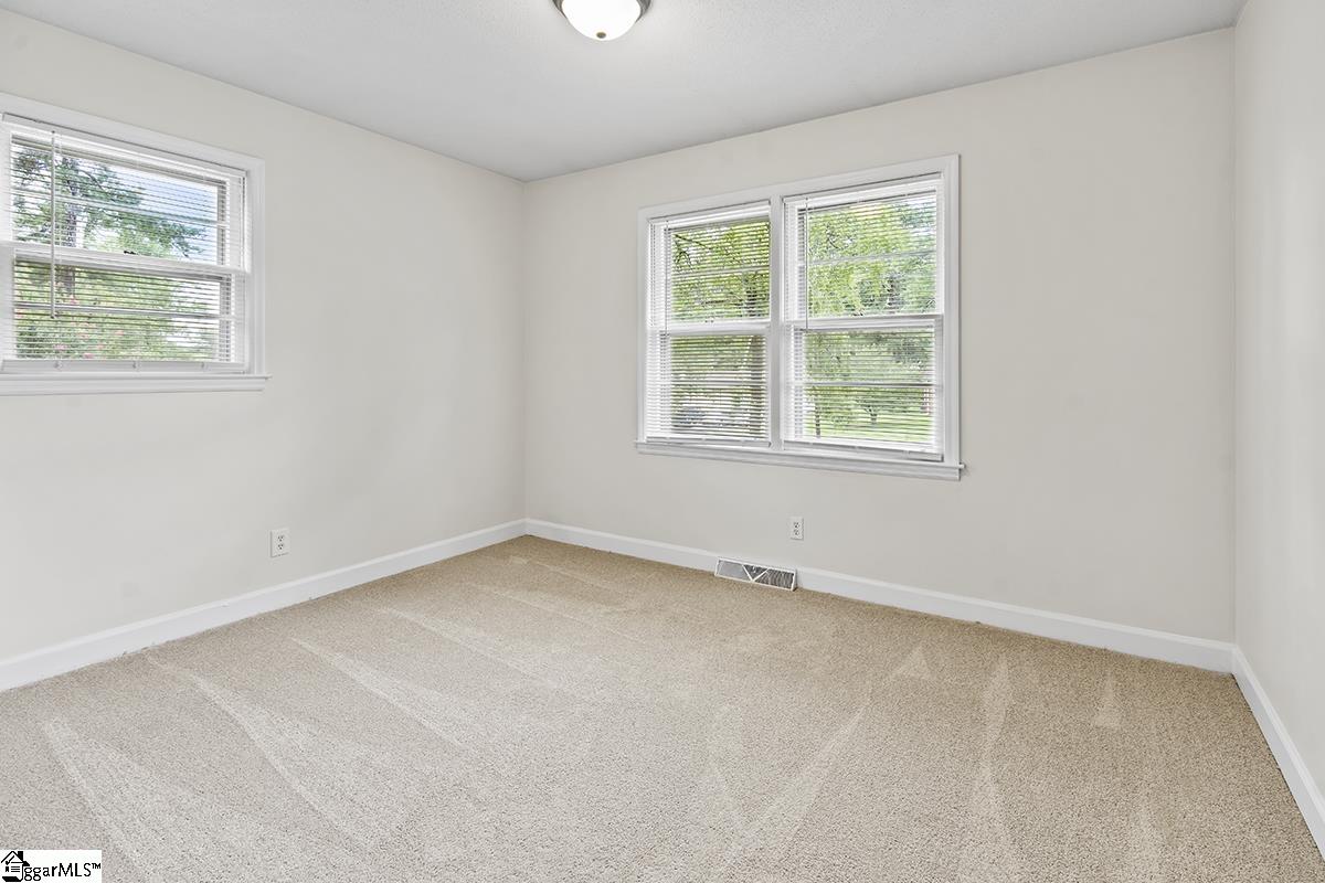 107 Avondale Road Greenwood, SC 29649