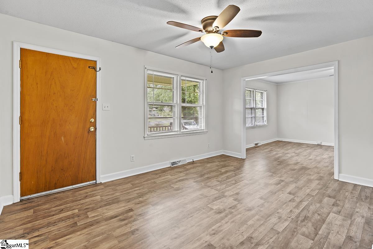 107 Avondale Road Greenwood, SC 29649