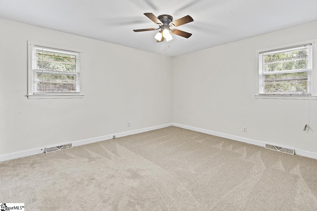 107 Avondale Road Greenwood, SC 29649