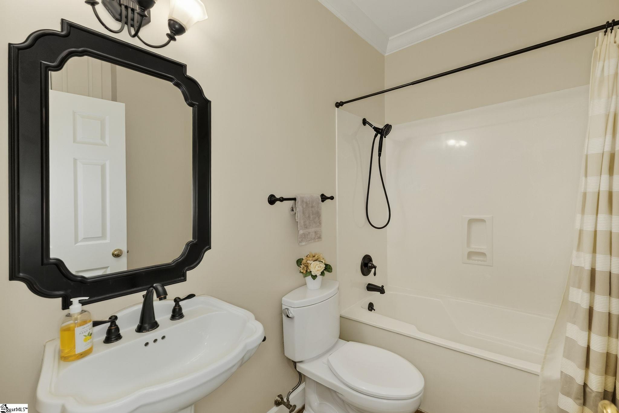 7 Hitchcock Lane Greenville, SC 29615