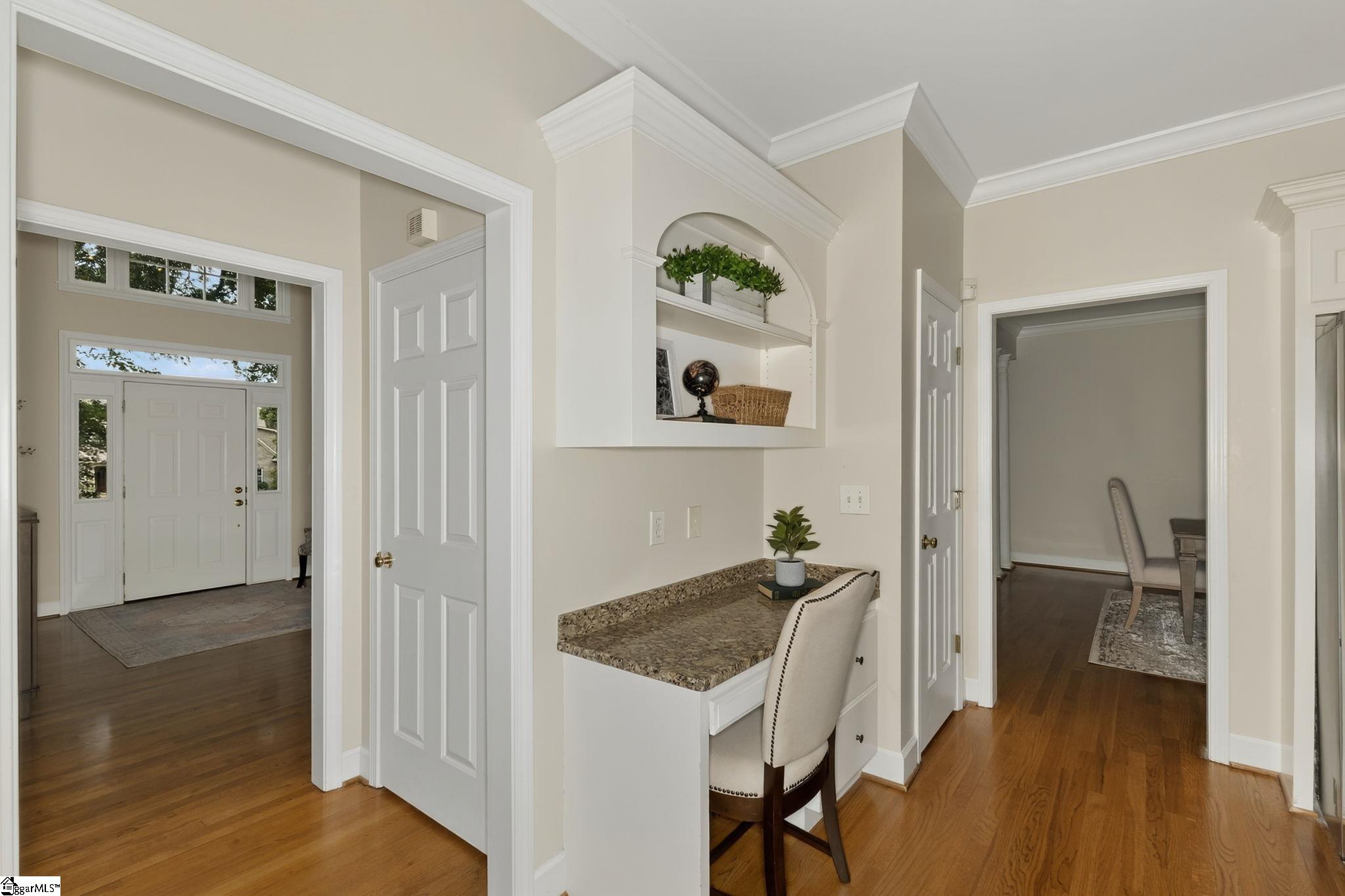 7 Hitchcock Lane Greenville, SC 29615