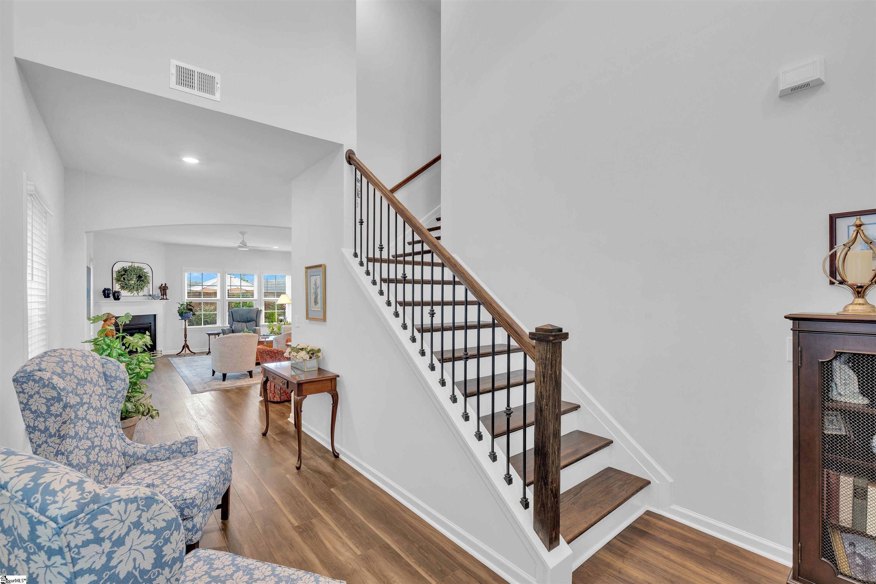 207 Reseda Drive Greenville, SC 29607